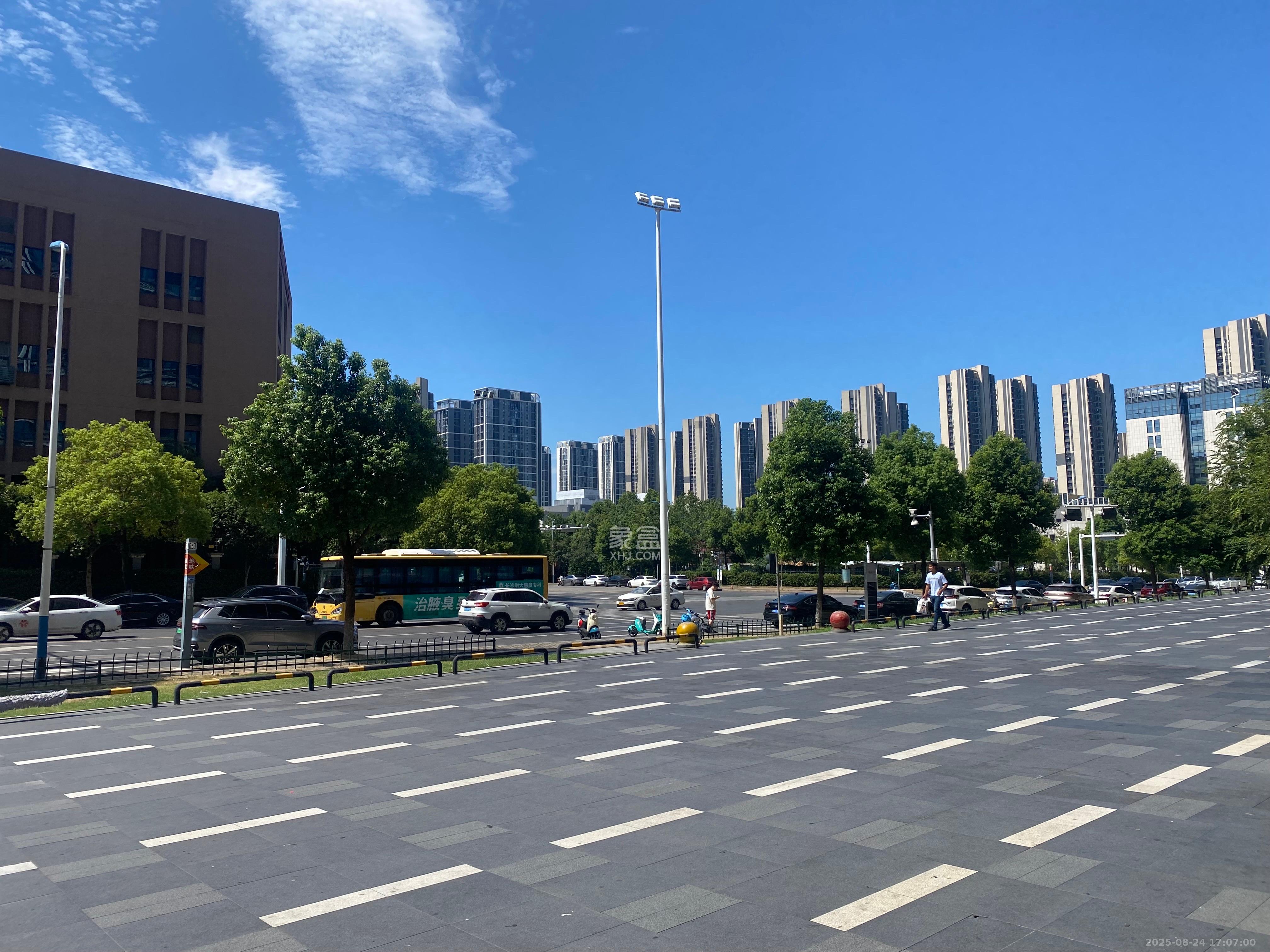 龙湖湘江星座（祺鑫星座公寓）   44.0㎡      4500.0元/月室内图