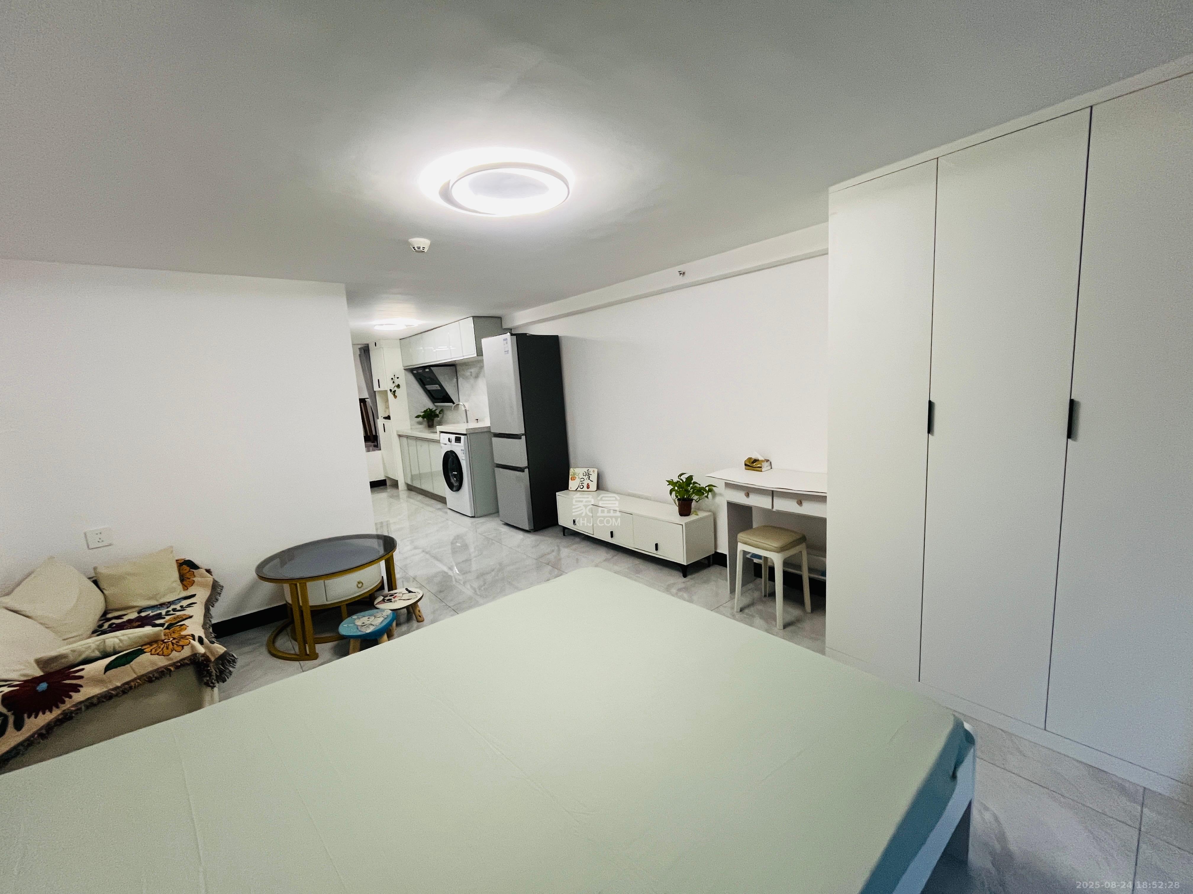 梅溪悦章  1室1厅1卫    1500.0元/月室内图