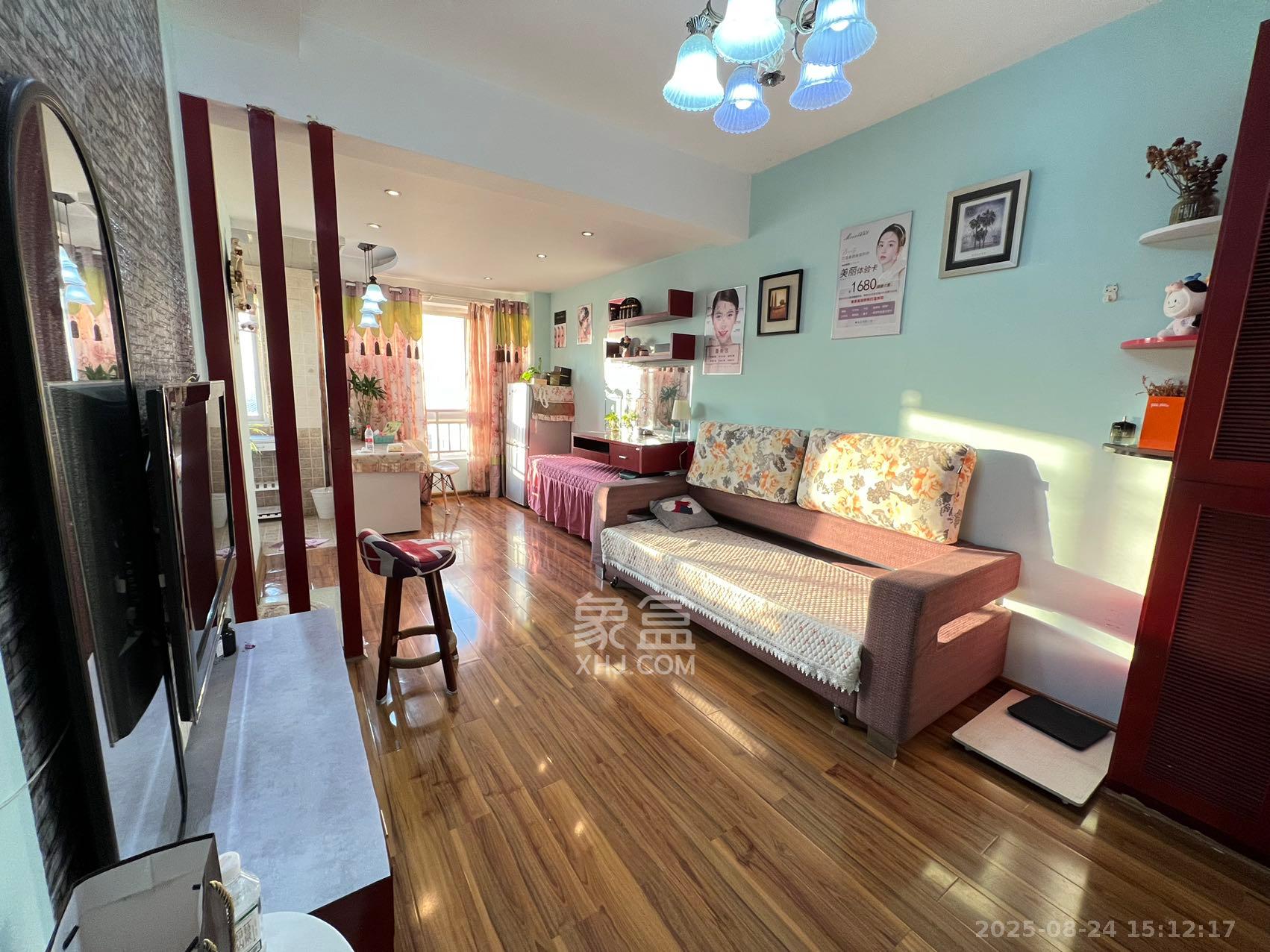 汇都公寓  1室1厅1卫    1800.0元/月 汇都公寓  1室1厅1卫    1800.0元/月室内图