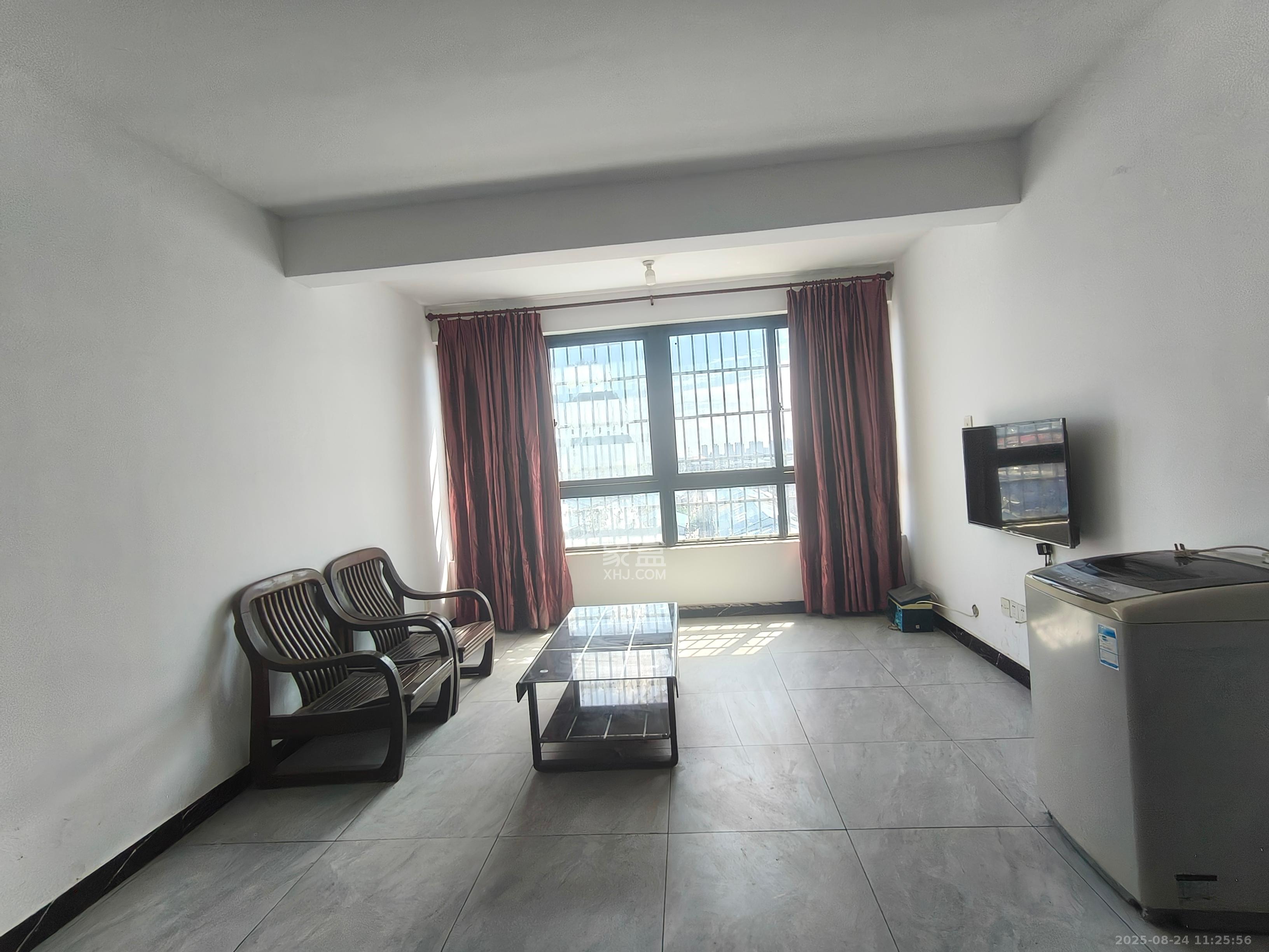 星沙派  1室1厅1卫    1300.0元/月 星沙派  1室1厅1卫    1300.0元/月室内图