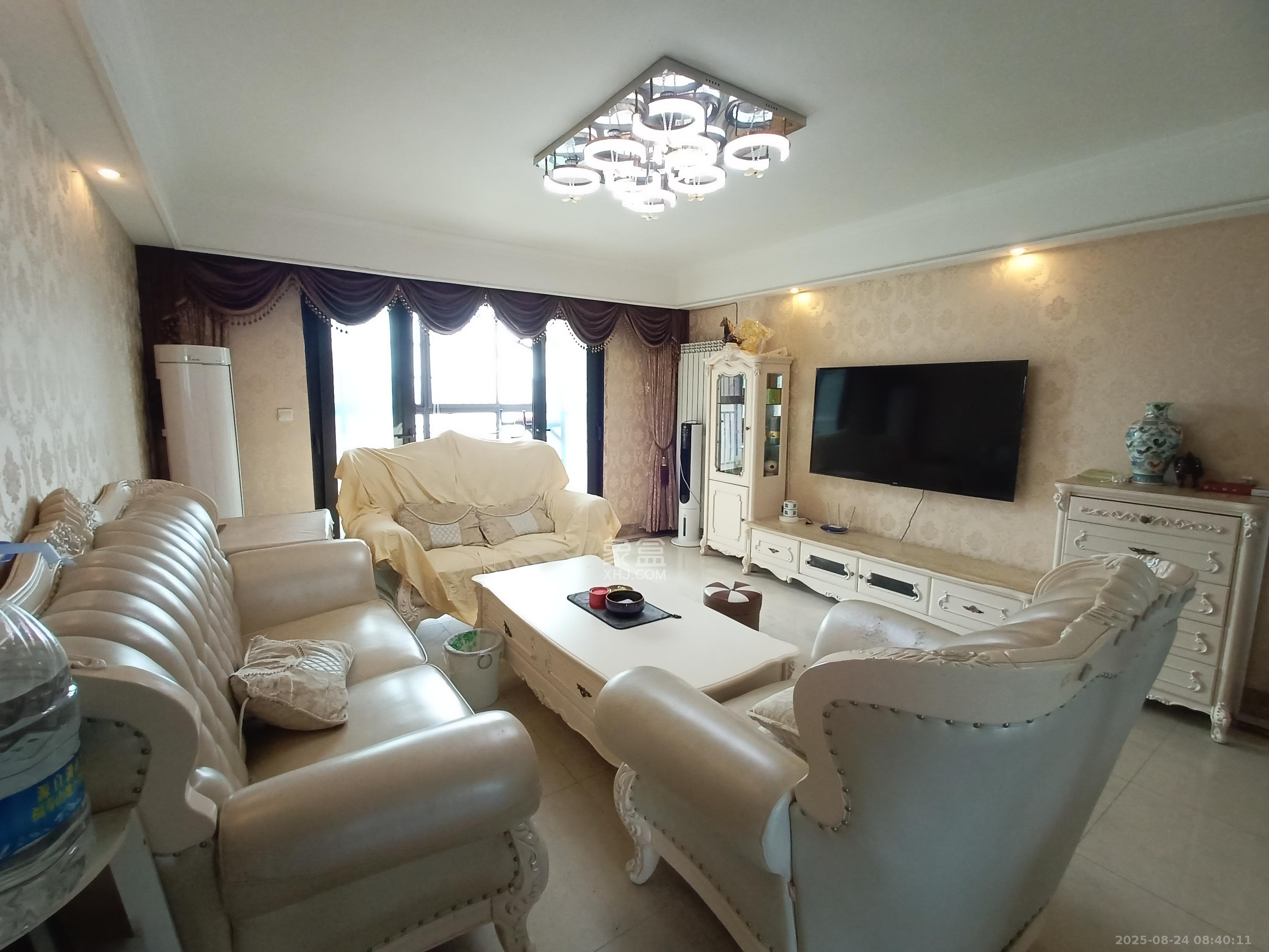 中海国际一期  4室2厅2卫    3000.0元/月室内图