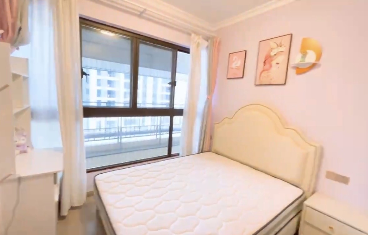 壹号院子 3室2厅2卫 3000.0元/月 壹号院子 3室2厅2卫 3000.0元/月室内图