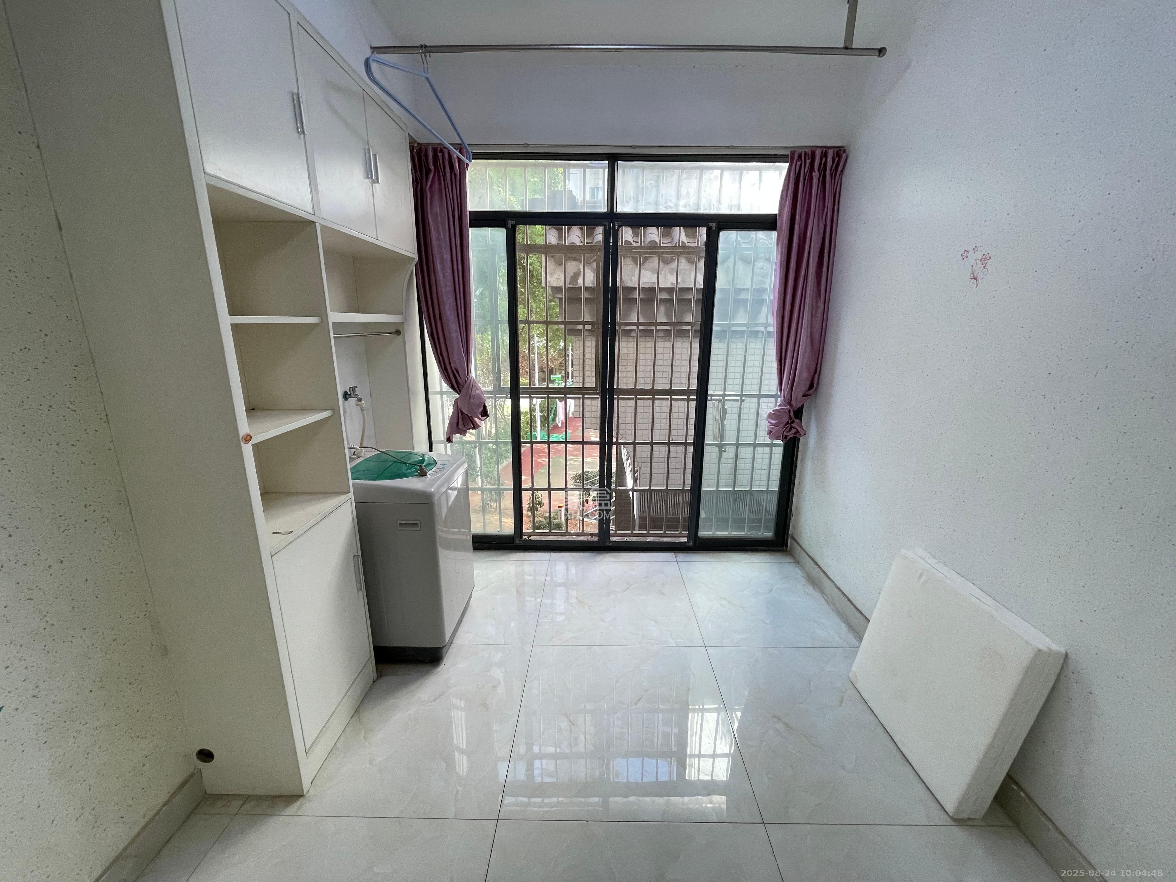 海林馨香雅苑  2室2厅1卫    2100.0元/月室内图