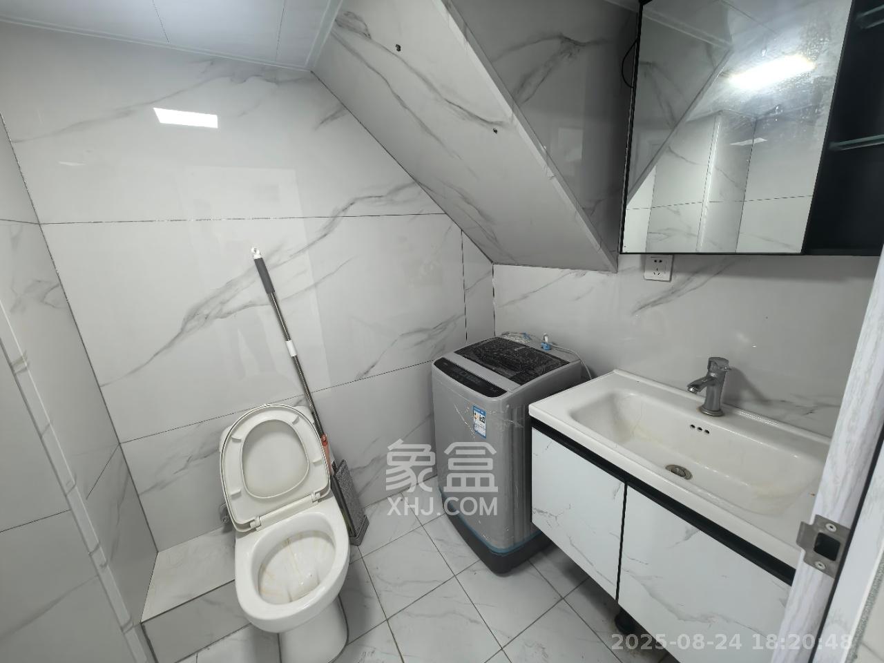 卓越伊景寓  1室0厅0卫    1800.0元/月室内图