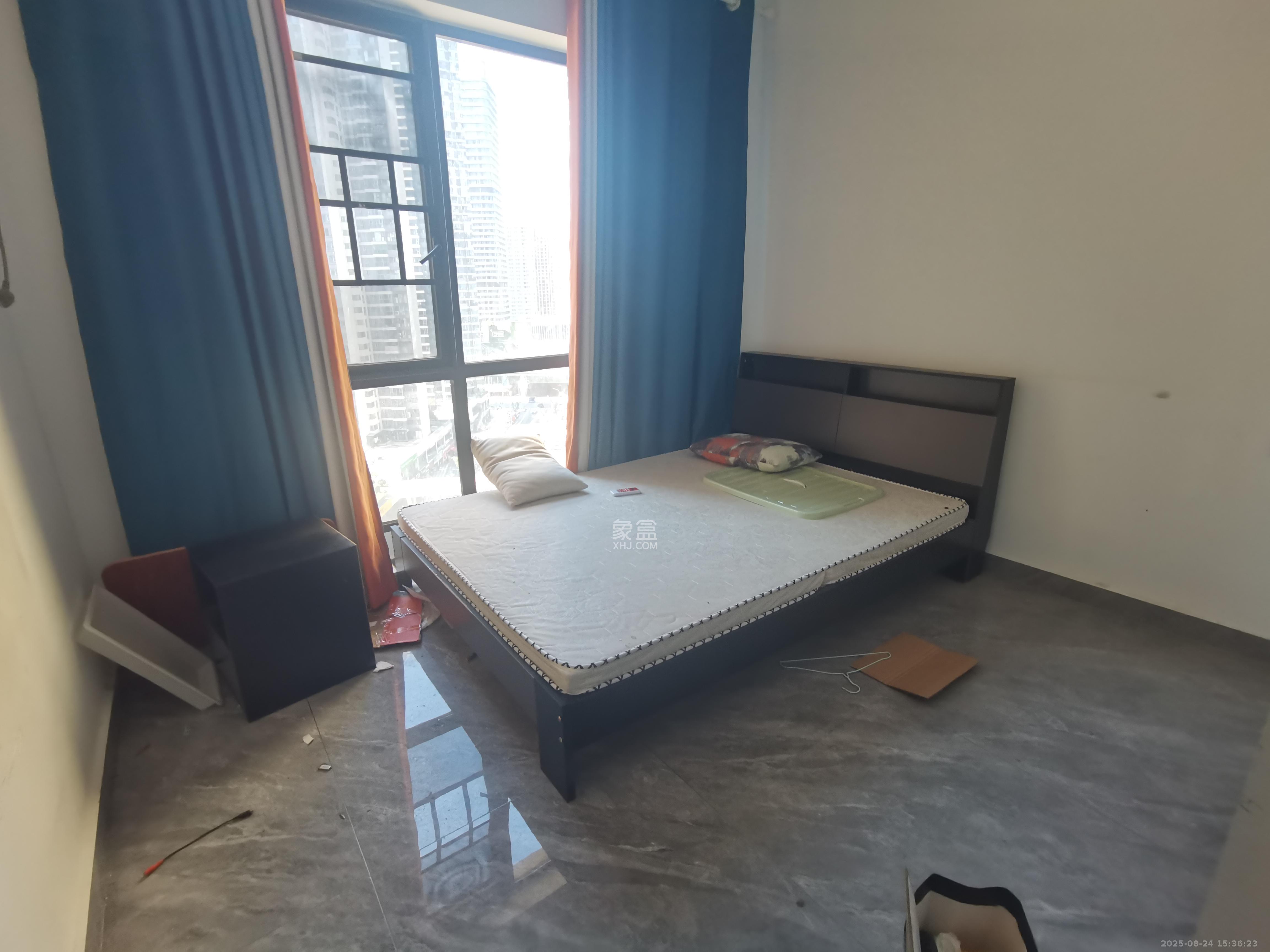 保利西海岸A区 4室2厅2卫 4200.0元/月 保利西海岸A区 4室2厅2卫 4200.0元/月室内图