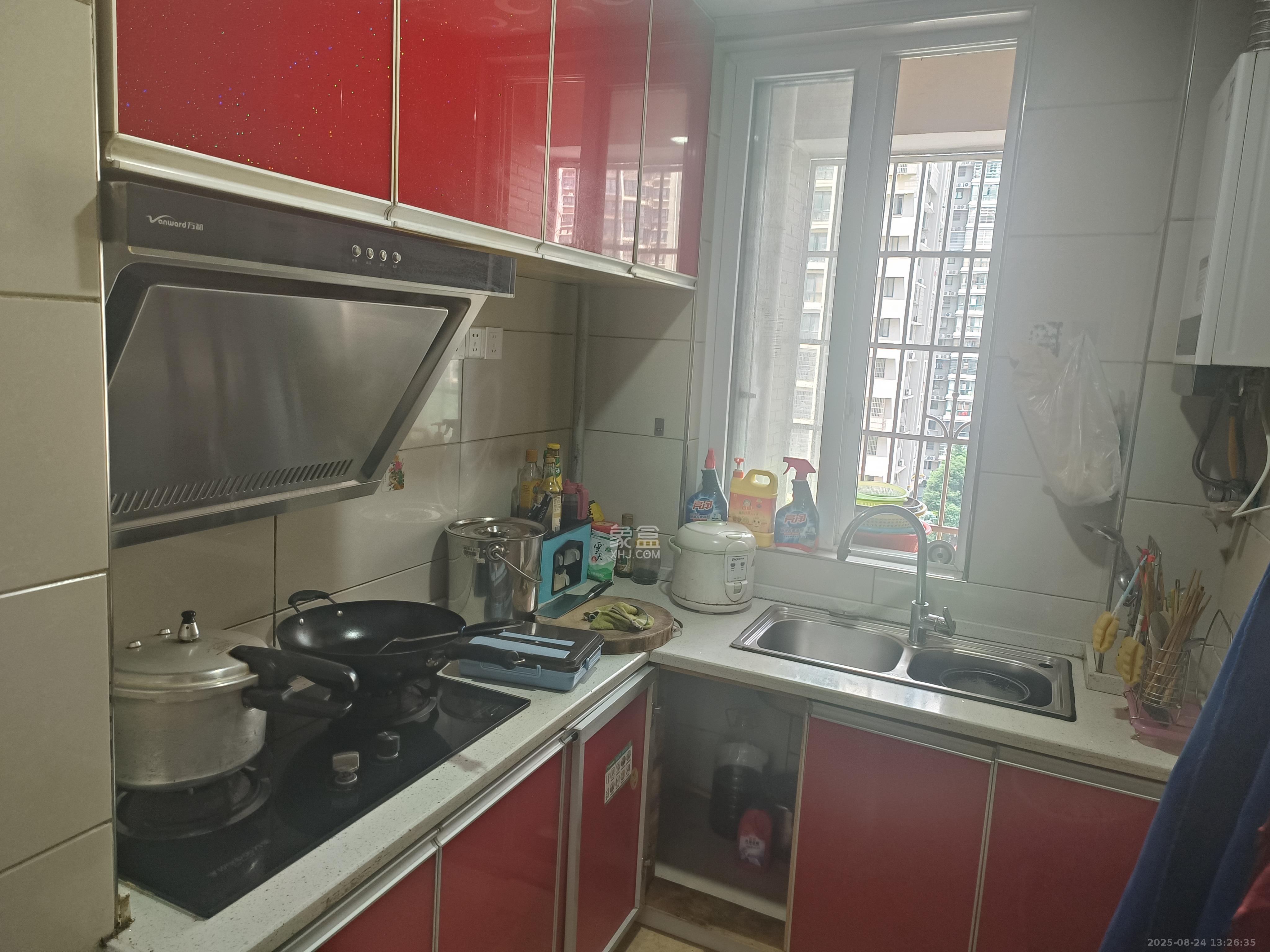 楚天世纪城东苑 2室2厅1卫 1800.0元/月 楚天世纪城东苑 2室2厅1卫 1800.0元/月室内图