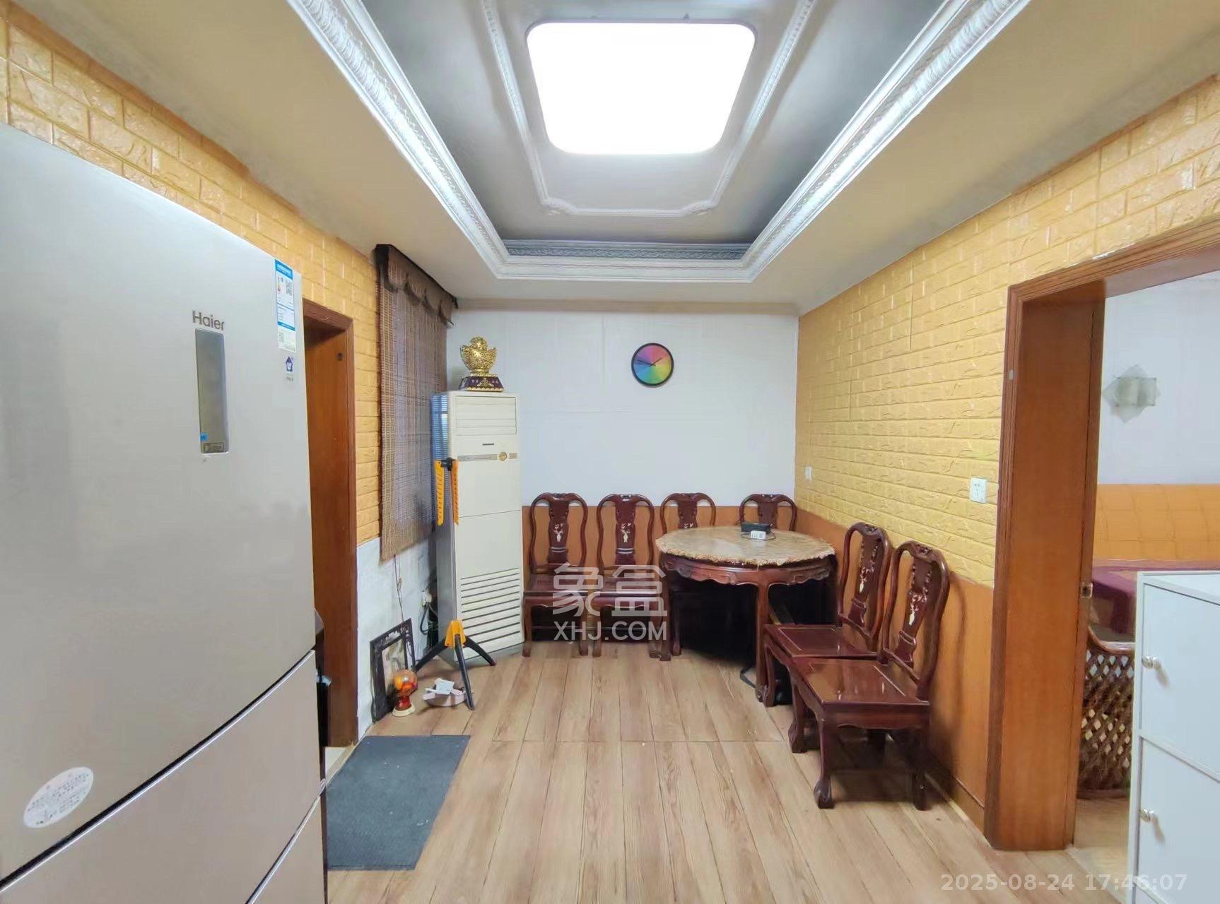 王公塘社区 2室1厅1卫 1600.0元/月 王公塘社区 2室1厅1卫 1600.0元/月室内图