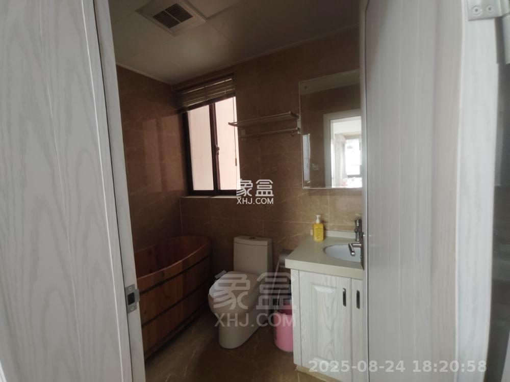 熹悦花都 3室2厅2卫 1900.0元/月 熹悦花都 3室2厅2卫 1900.0元/月室内图