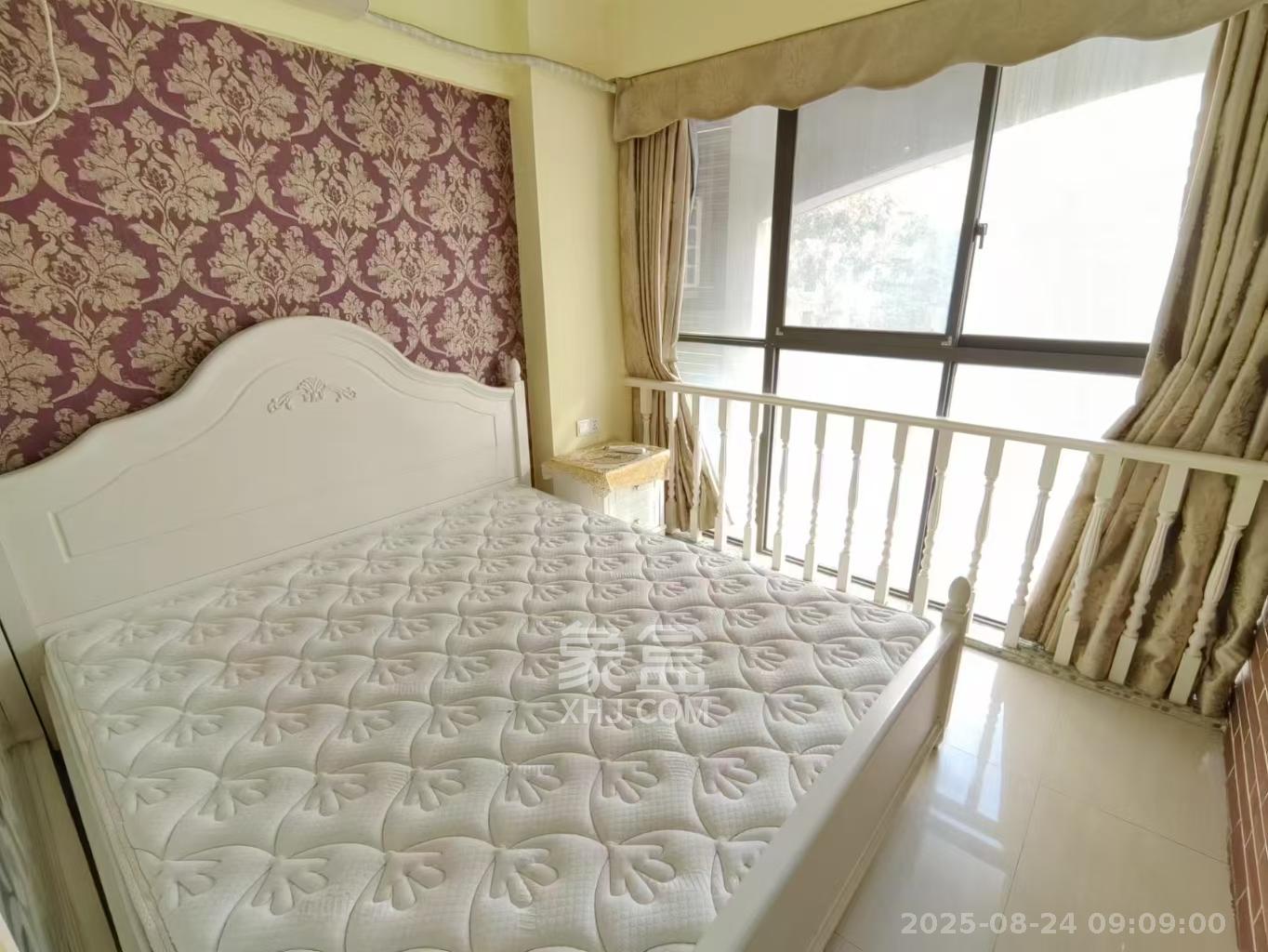 钱隆樽品(一、二、三期)  1室1厅1卫    1700.0元/月室内图