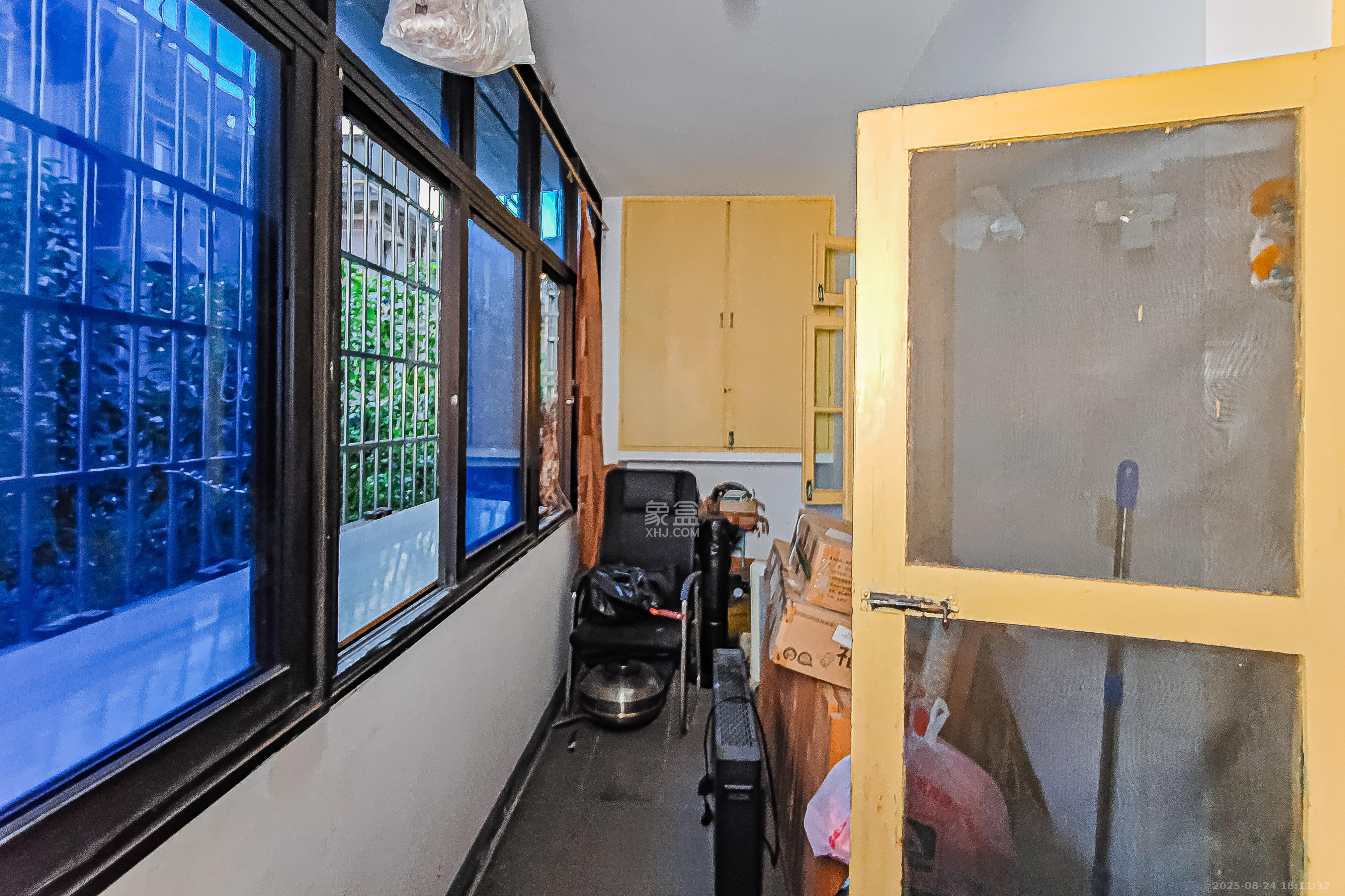 化油器厂宿舍  2室2厅1卫    43.6万阳台