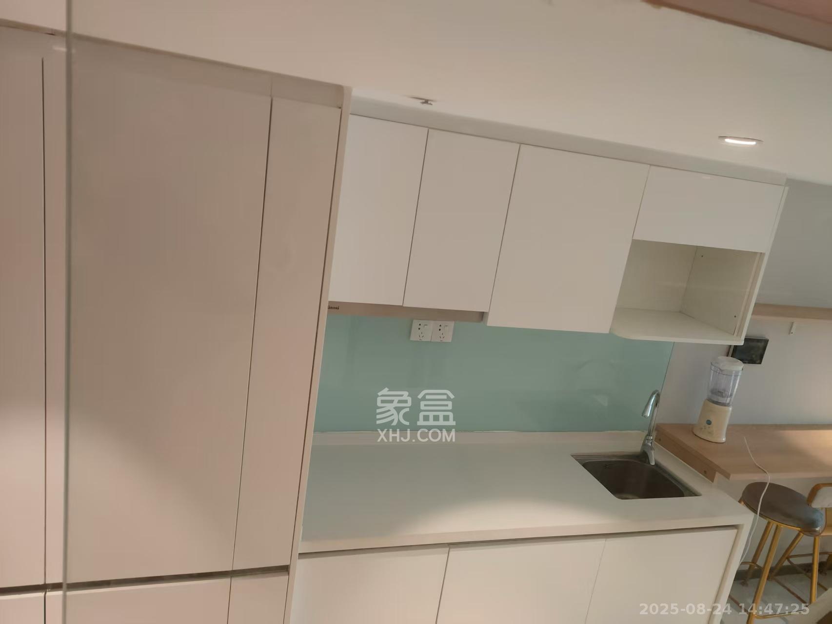 时代年华  2室1厅1卫    1400.0元/月室内图