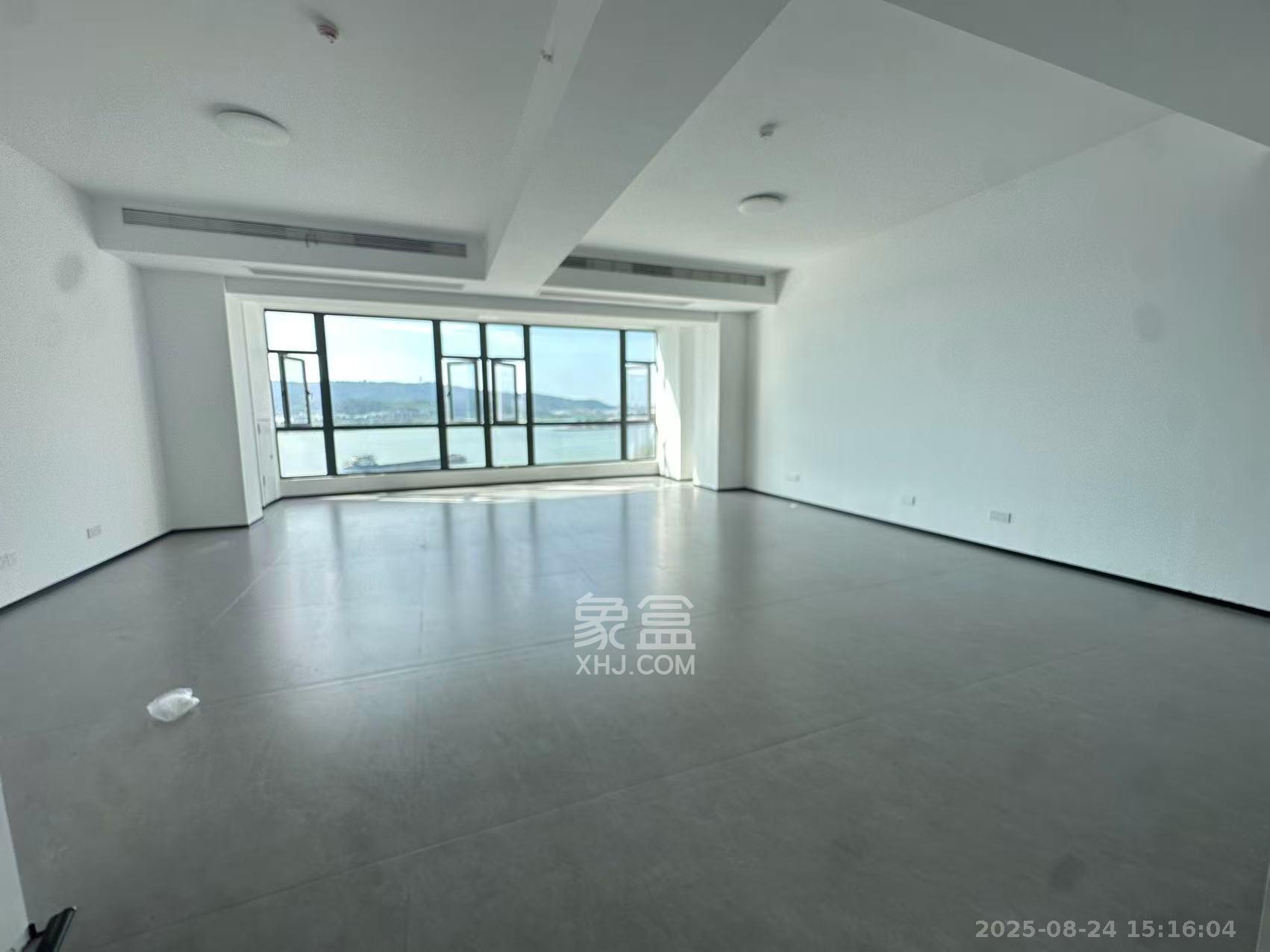 湘江颂  1室1厅1卫   7000.00元/月室内图