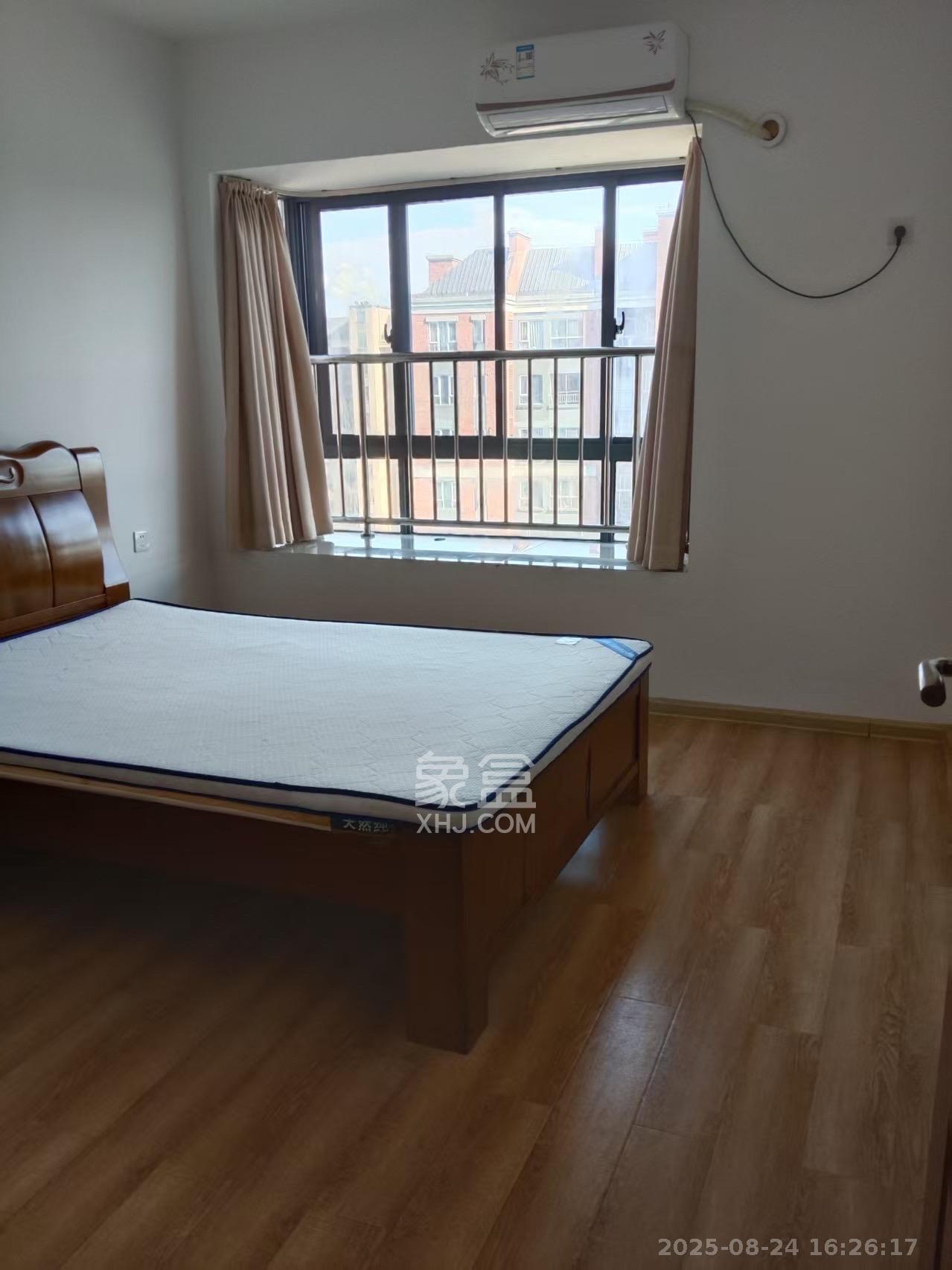 五矿格澜郡 3室2厅1卫 1700.0元/月 五矿格澜郡 3室2厅1卫 1700.0元/月室内图