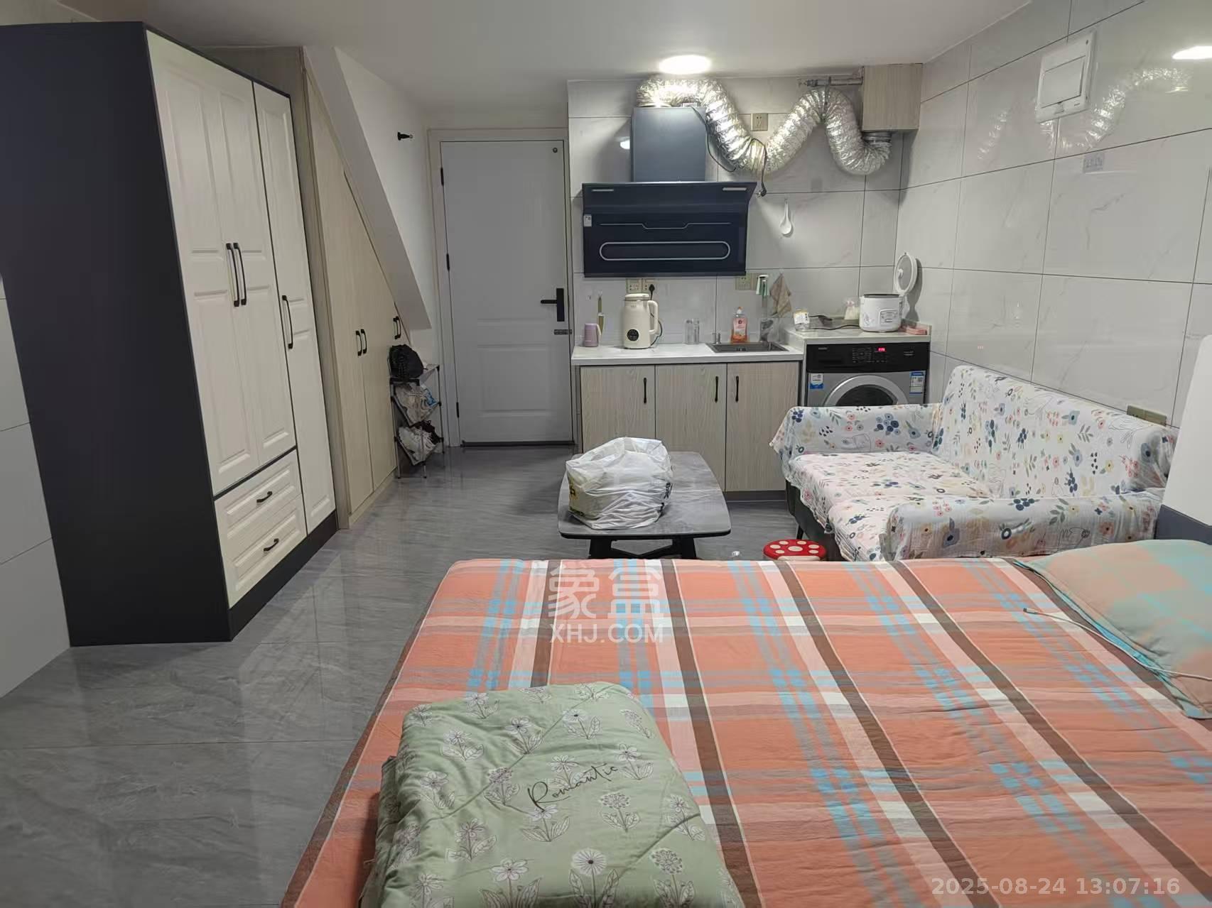 长房时代小镇 1室1厅1卫 1200.0元/月 长房时代小镇 1室1厅1卫 1200.0元/月室内图