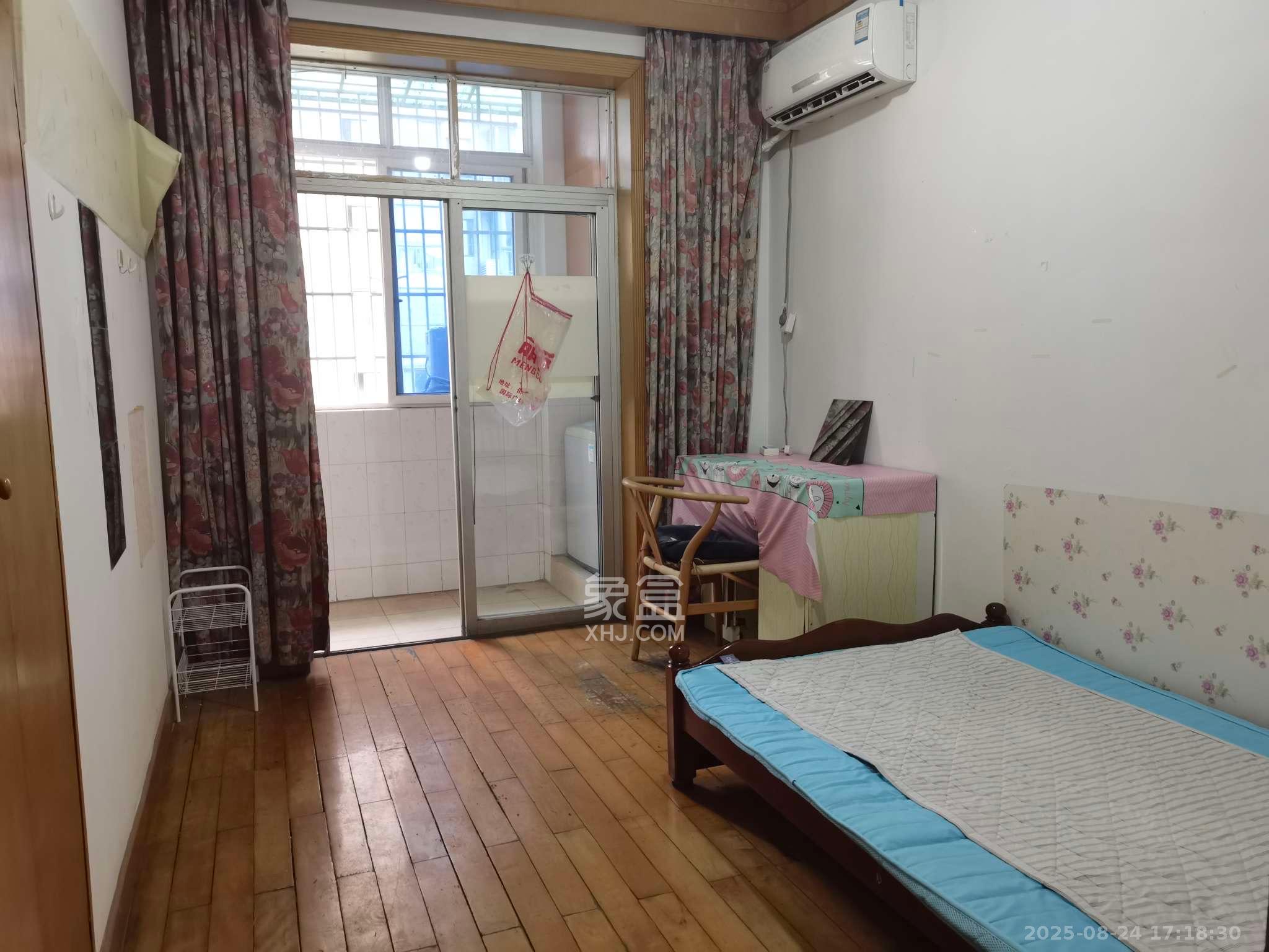 长沙紫金苑 3室1厅1卫 2100.0元/月 长沙紫金苑 3室1厅1卫 2100.0元/月室内图