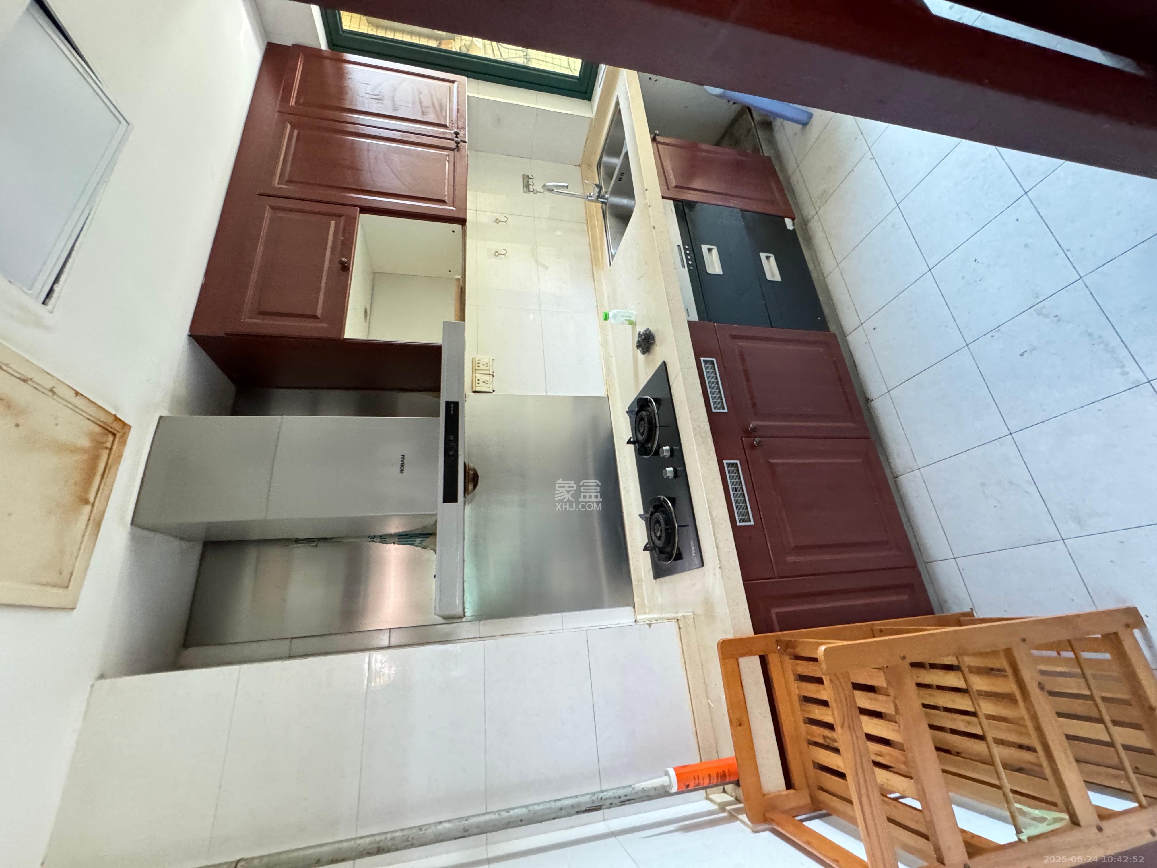 恒大华府  2室2厅1卫    2000.0元/月室内图