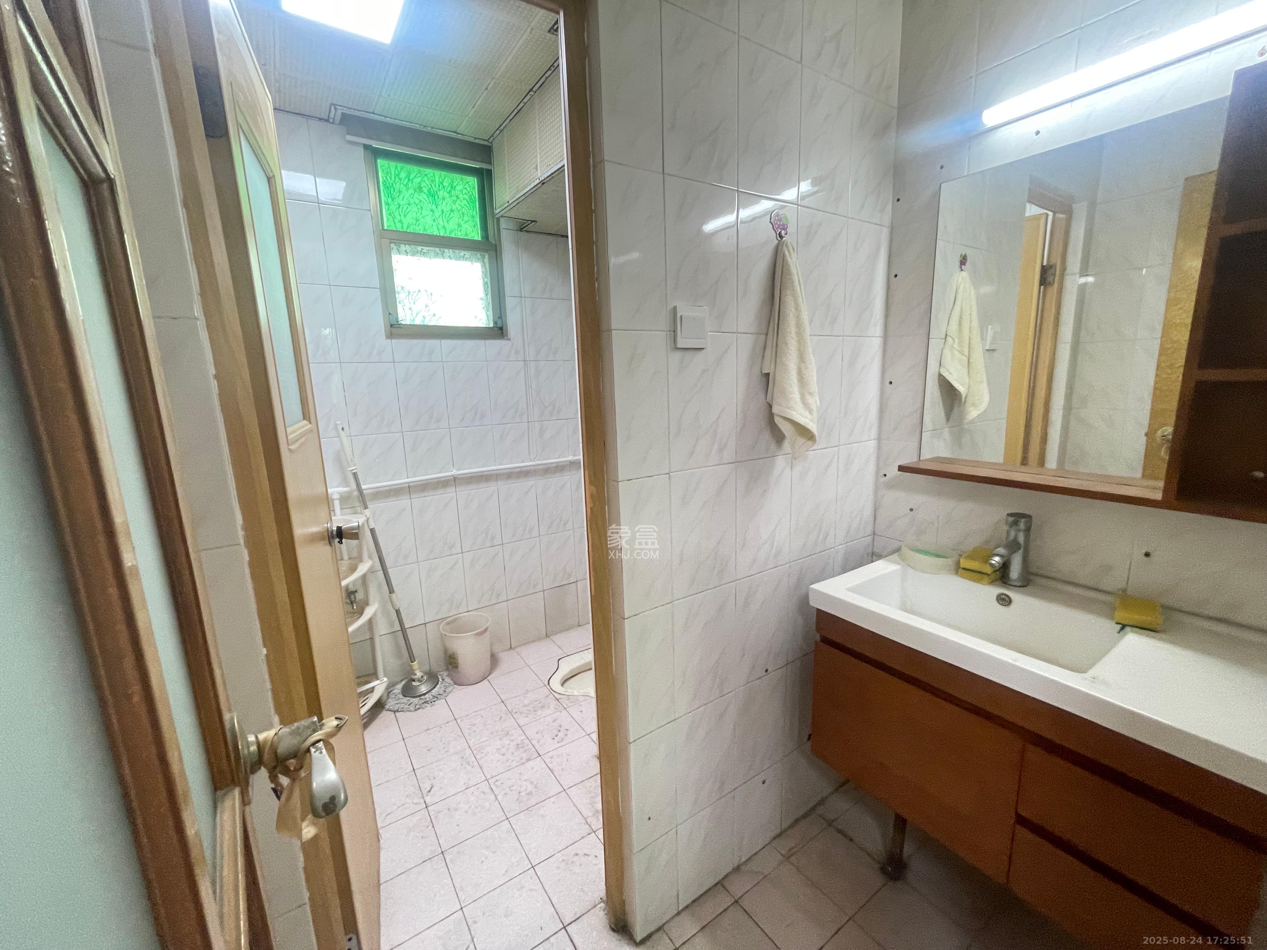 湘农桥社区  3室2厅1卫    3000.0元/月室内图