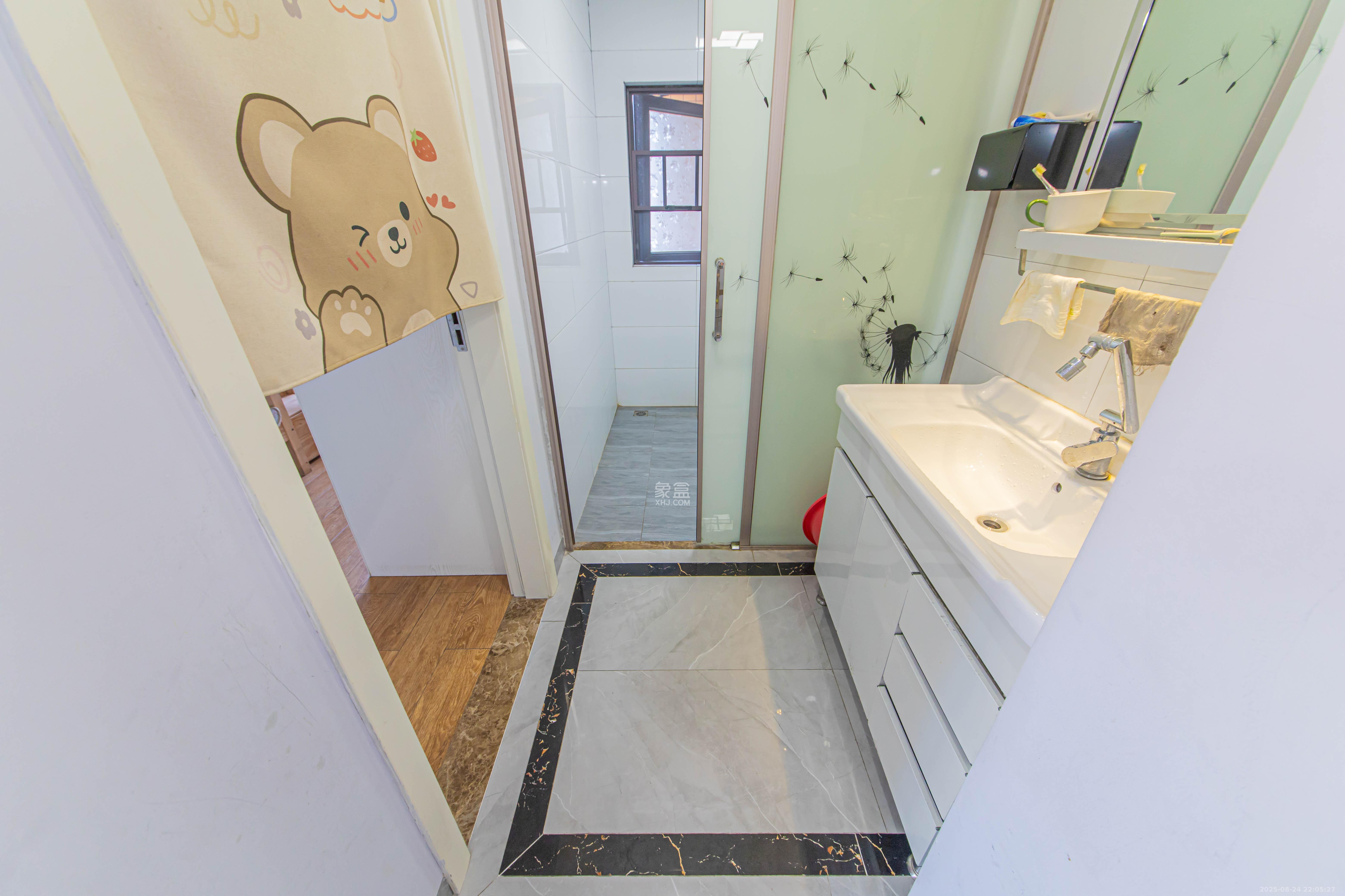 北辰中央公园C区 3室2厅1卫 90.0万 北辰中央公园C区 3室2厅1卫 90.0万卫生间