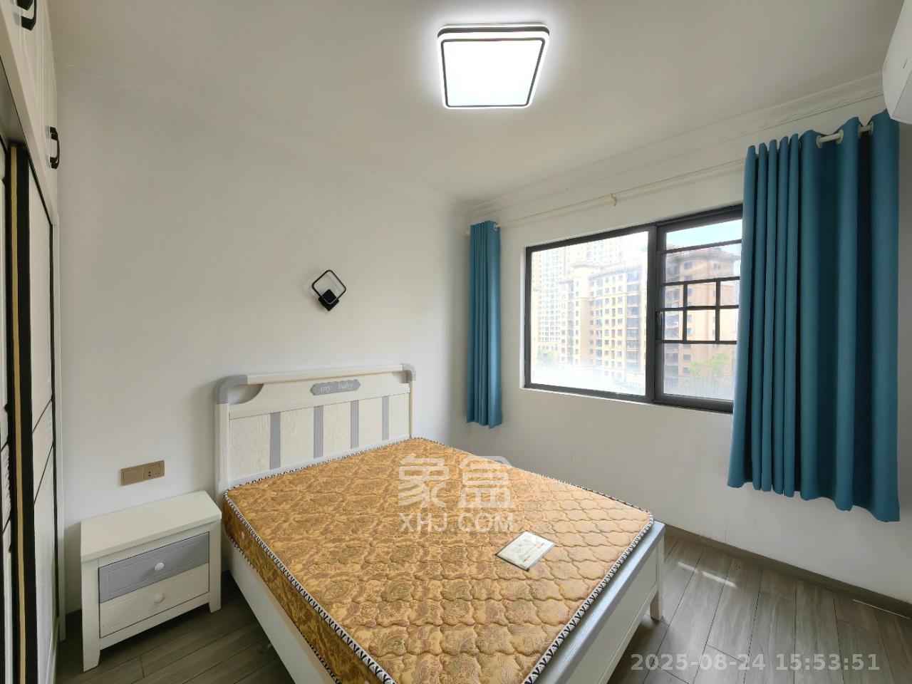 荣盛岳麓峰景  3室2厅2卫    2000.0元/月 荣盛岳麓峰景  3室2厅2卫    2000.0元/月室内图