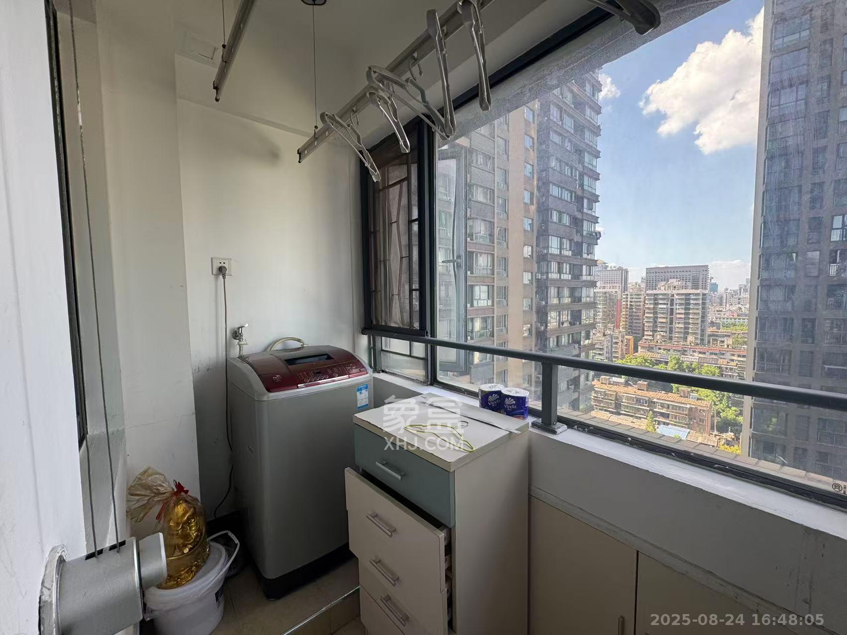 万博汇  1室1厅1卫    1800.0元/月 万博汇  1室1厅1卫    1800.0元/月室内图