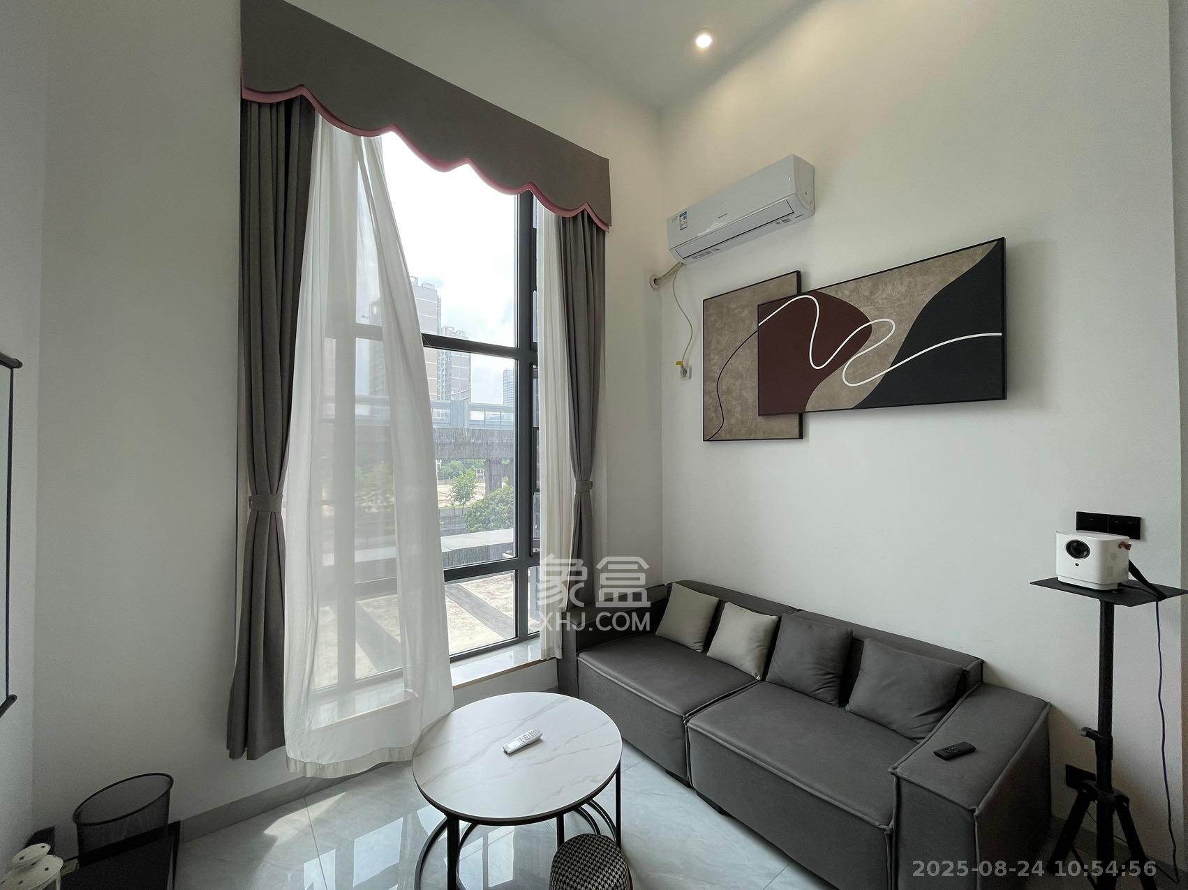 藏珑湖上公馆  1室1厅1卫    2500.0元/月 藏珑湖上公馆  1室1厅1卫    2500.0元/月室内图