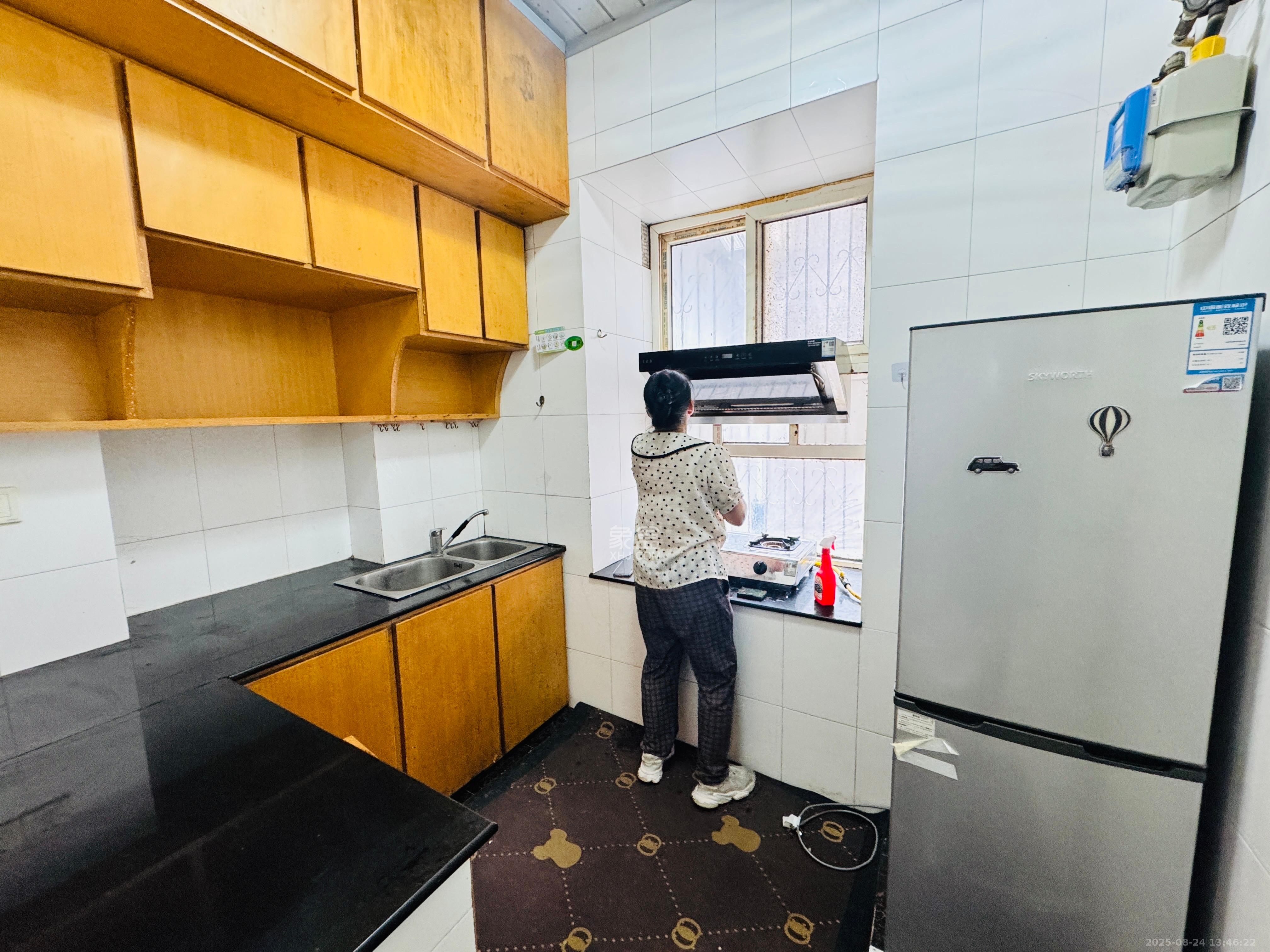 白沙路建行宿舍  2室1厅1卫    1900.0元/月室内图