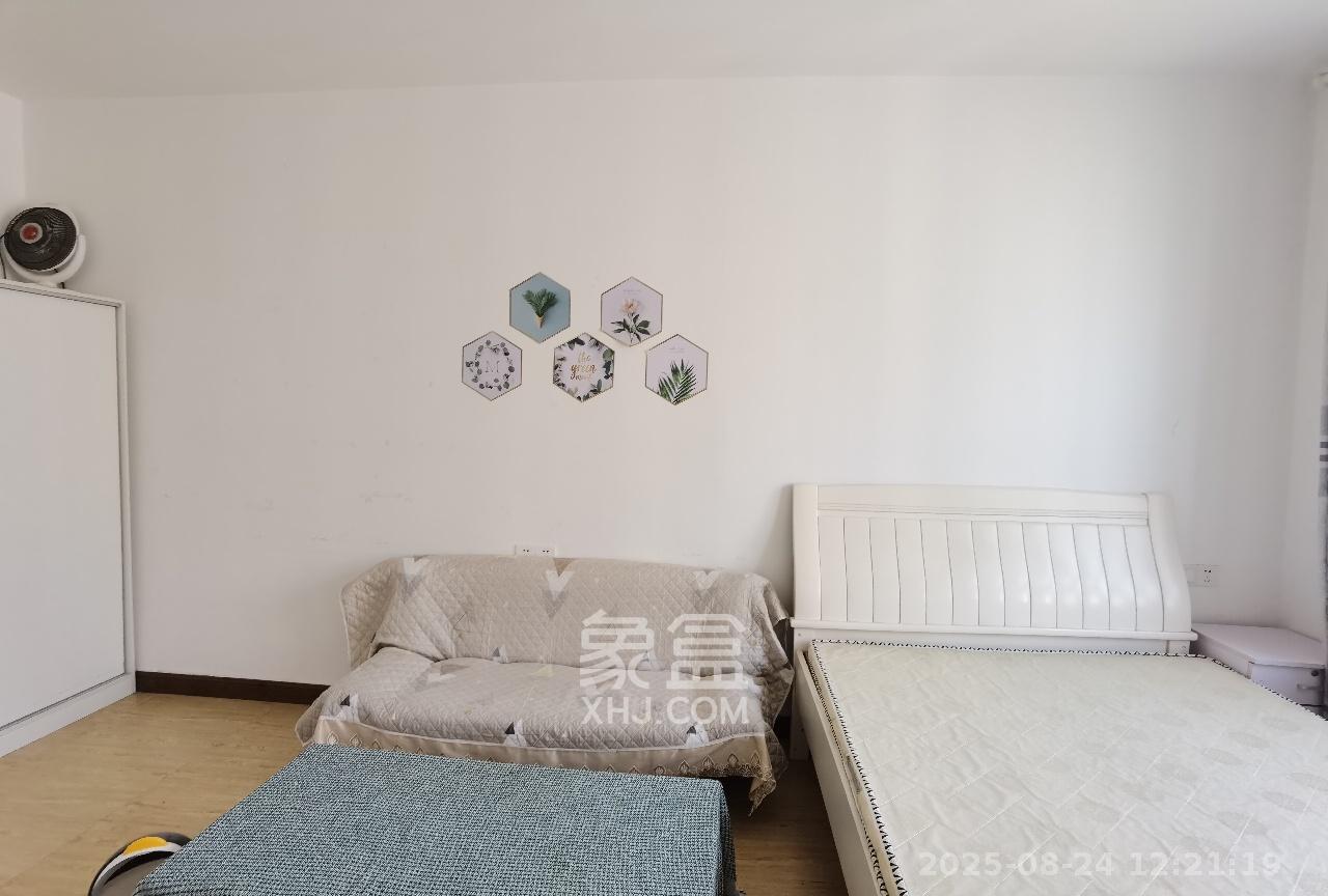 乾源国际  1室1厅1卫    1200.0元/月 乾源国际  1室1厅1卫    1200.0元/月