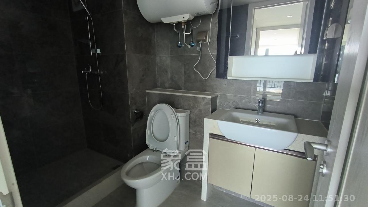 华远华时代  4室1厅2卫    5000.0元/月室内图