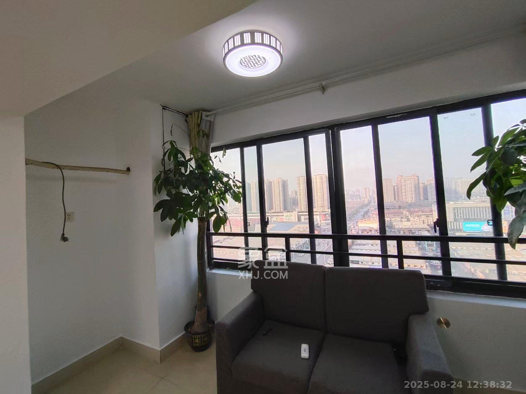 嘉玺大厦（高桥国际公寓）   65.0㎡      2300.0元/月室内图