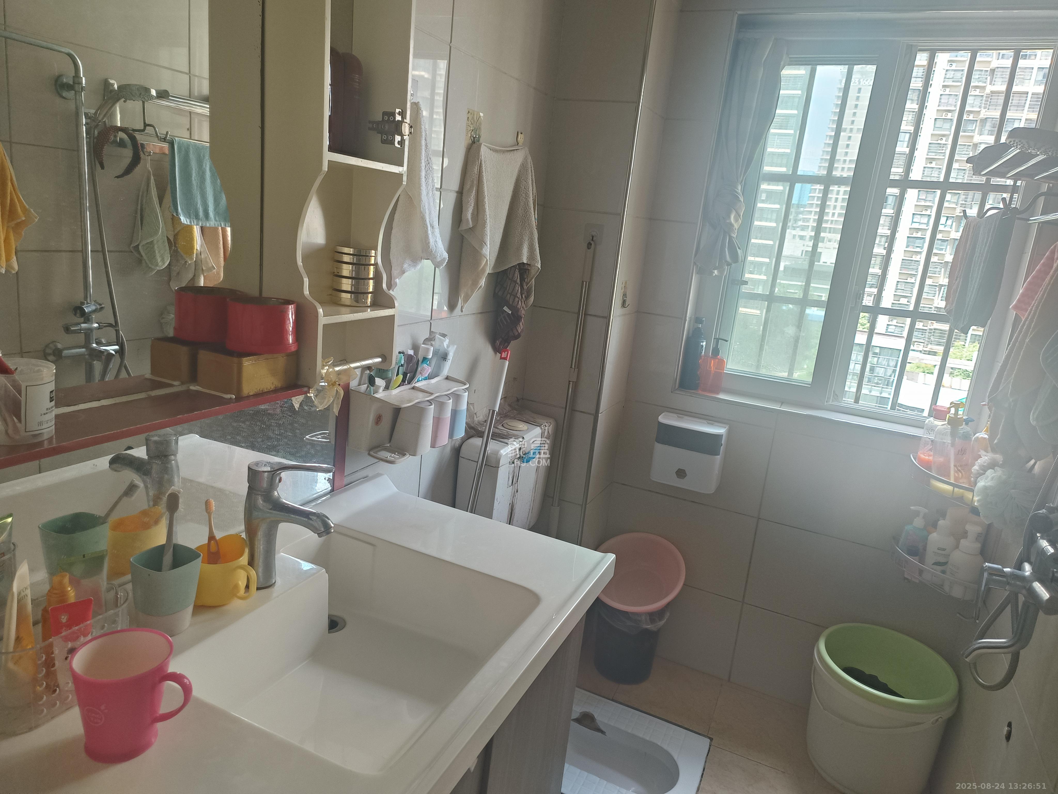 楚天世纪城东苑 2室2厅1卫 1800.0元/月 楚天世纪城东苑 2室2厅1卫 1800.0元/月室内图