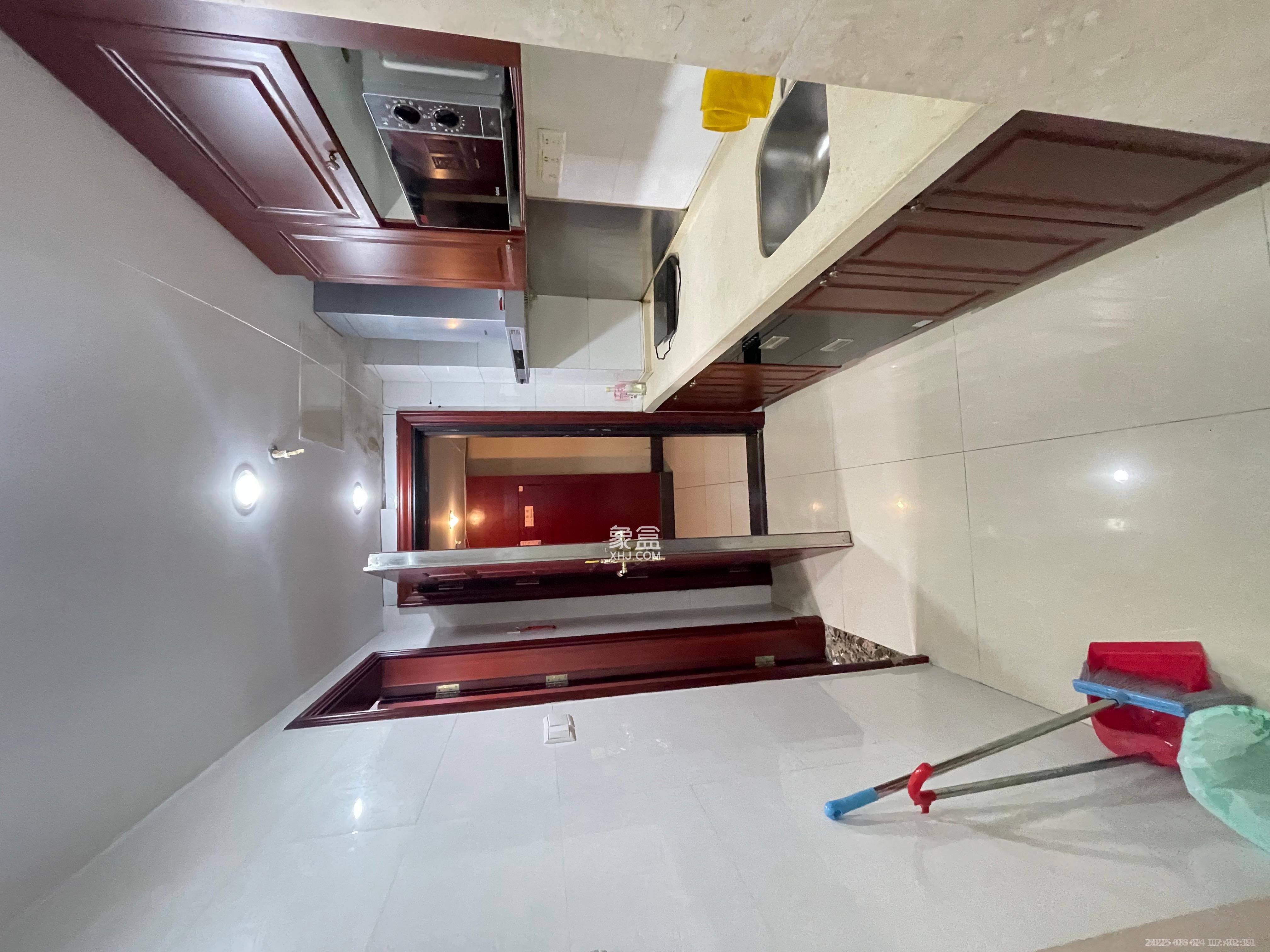 恒大华府 1室1厅1卫 1200.0元/月 恒大华府 1室1厅1卫 1200.0元/月室内图