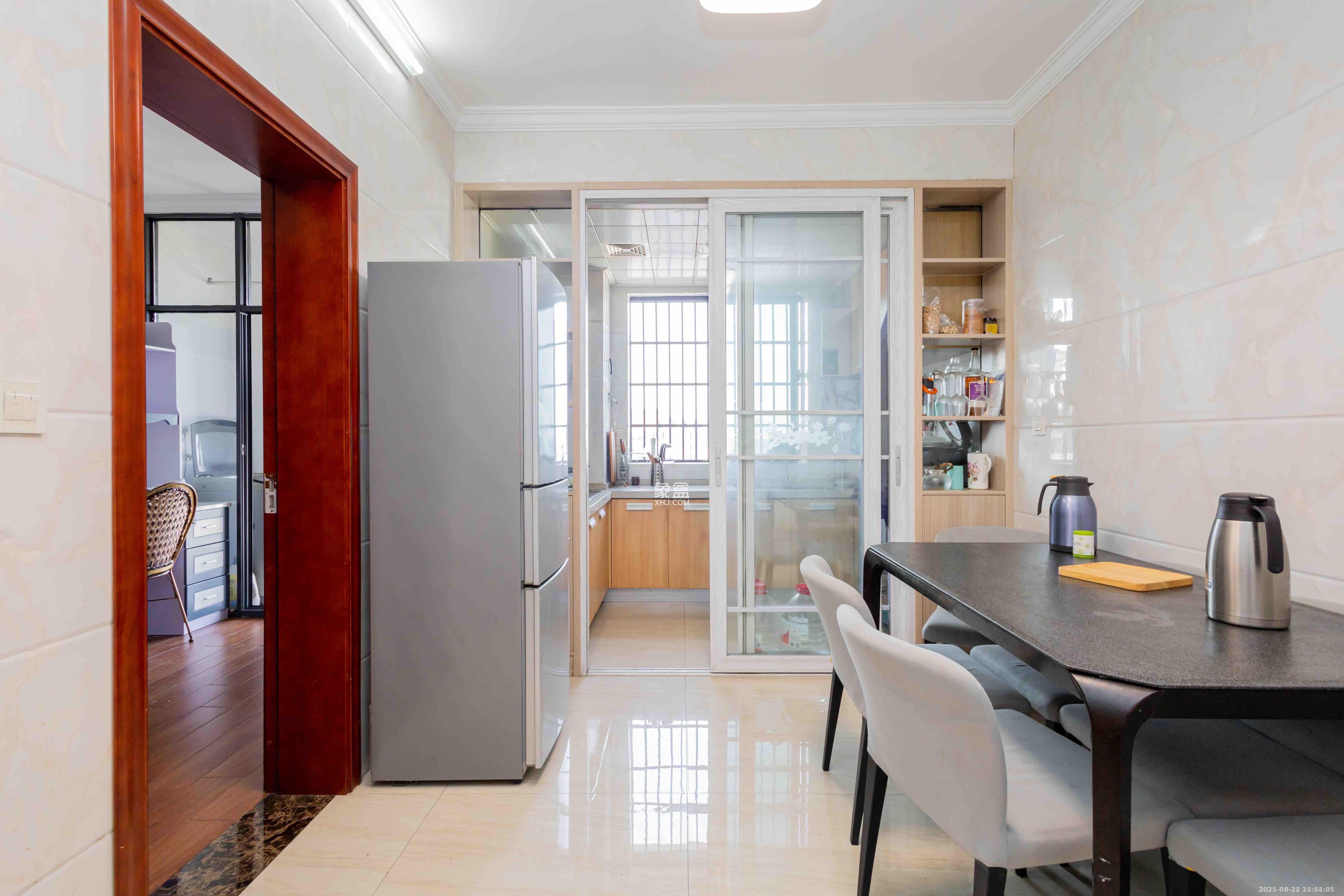 康桥长郡  4室2厅1卫    1880.0元/月室内图