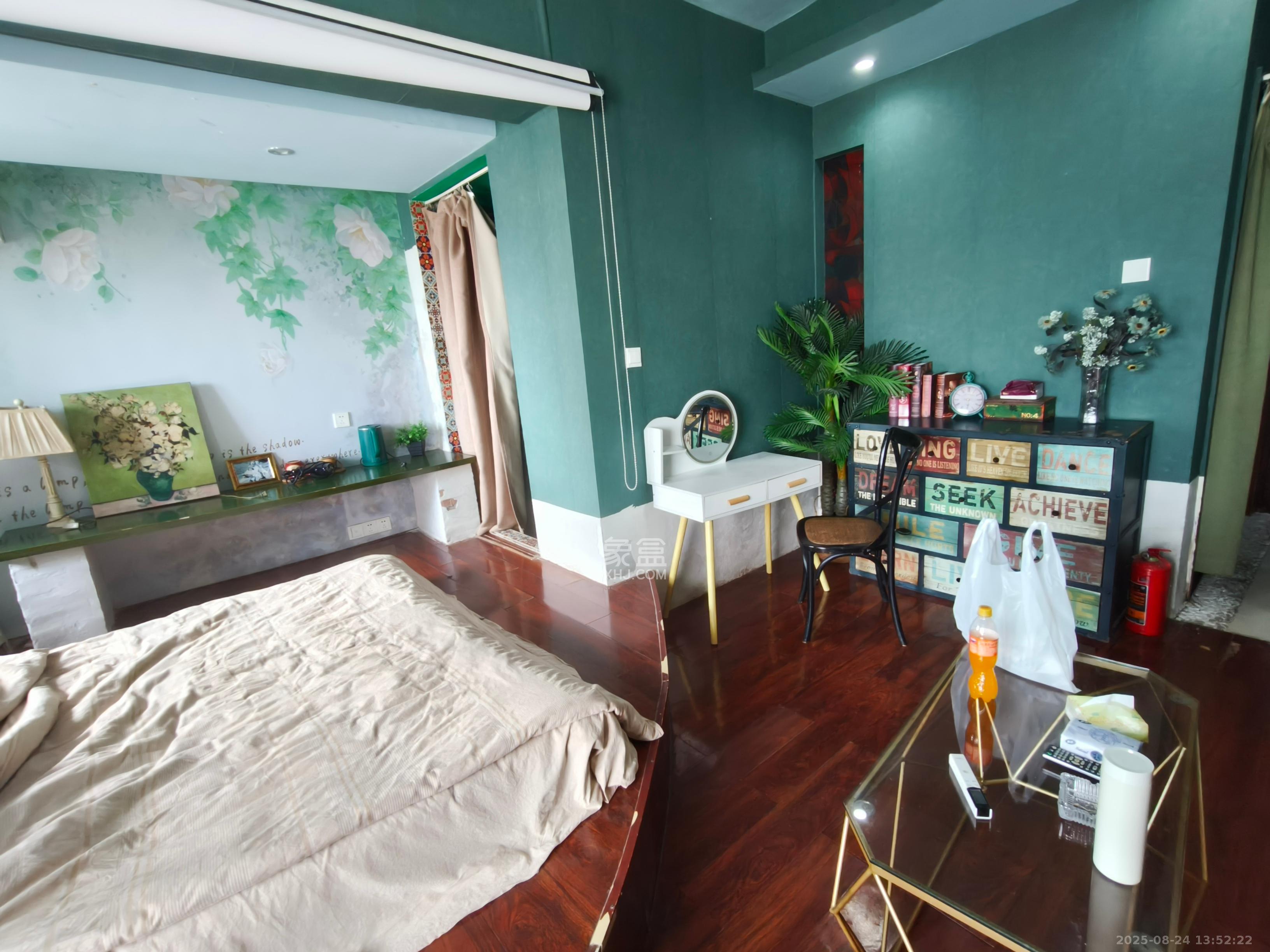 新青年公寓  1室1厅1卫    1800.0元/月 新青年公寓  1室1厅1卫    1800.0元/月室内图