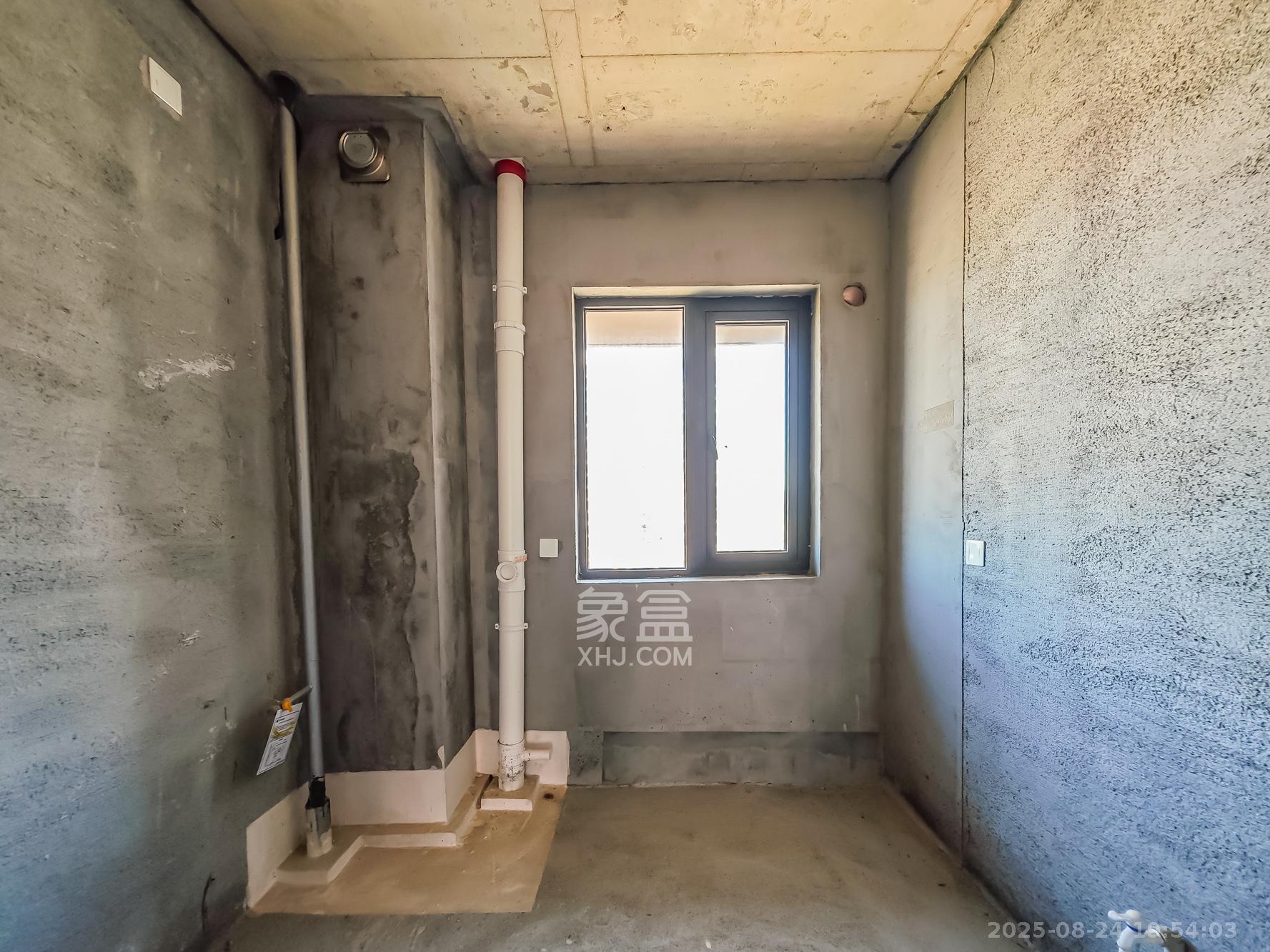 长沙融创城 3室2厅2卫 46.8万 长沙融创城 3室2厅2卫 46.8万厨房