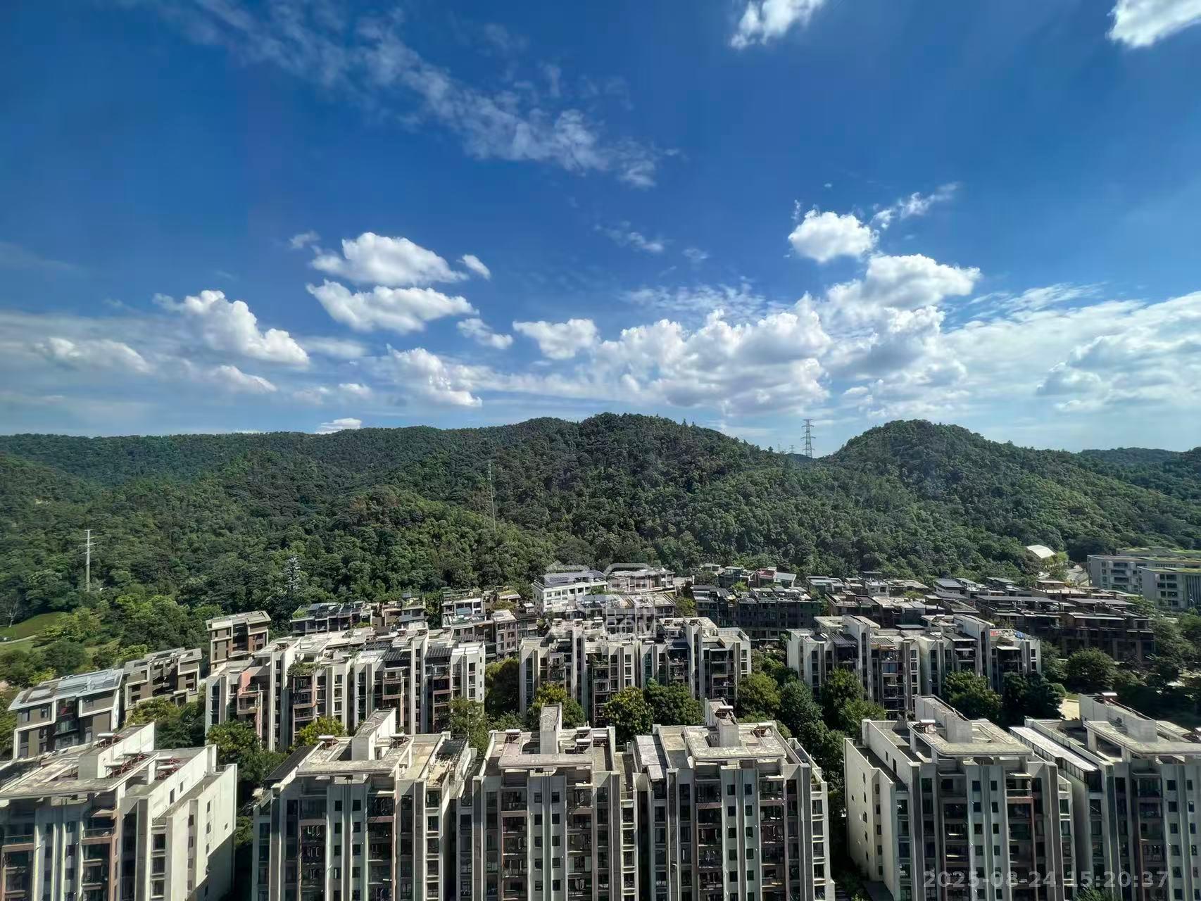 佳兆业云顶梅溪湖(佳兆业梅溪荟) 3室2厅1卫 3500.0元/月 佳兆业云顶梅溪湖(佳兆业梅溪荟) 3室2厅1卫 3500.0元/月室内图