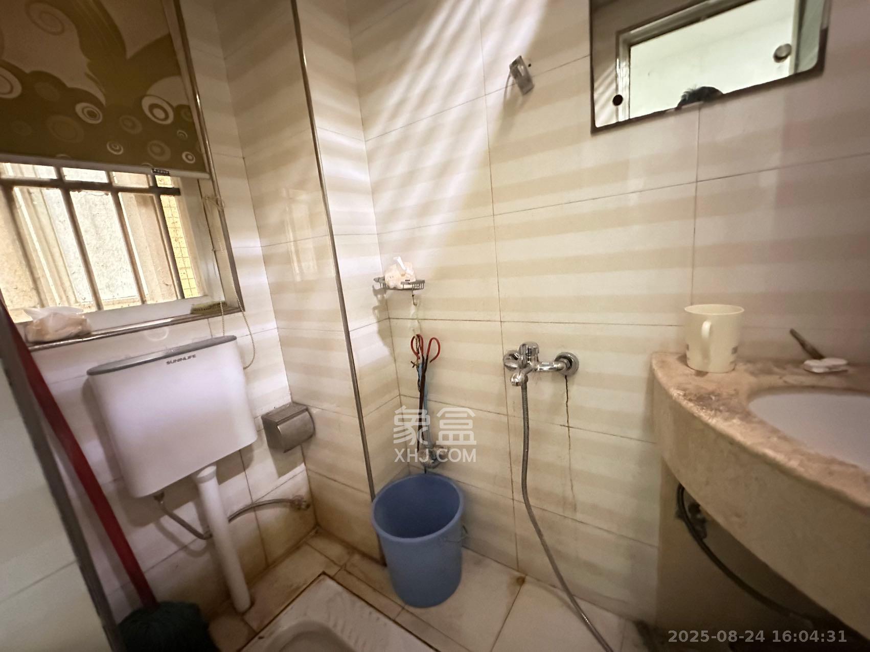 爱琴海岸 2室2厅1卫 1288.0元/月 爱琴海岸 2室2厅1卫 1288.0元/月室内图