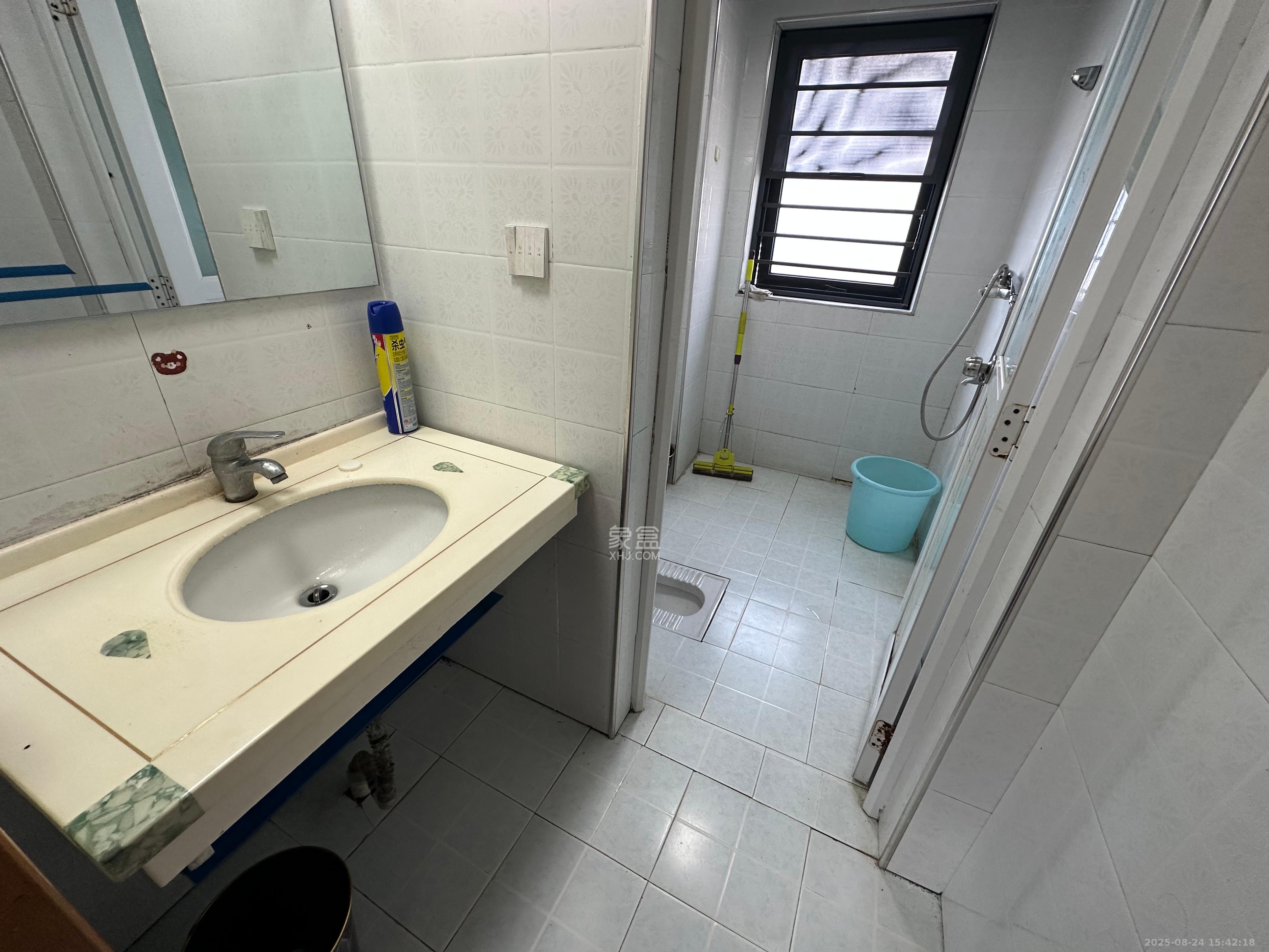 北京御园一二期(国泰嘉园)  3室2厅1卫    2000.0元/月 北京御园一二期(国泰嘉园)  3室2厅1卫    2000.0元/月室内图