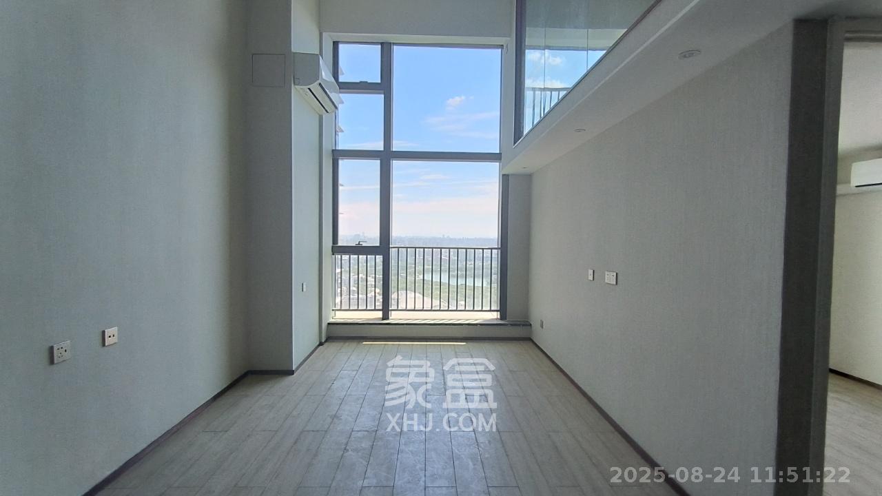 华远华时代  4室1厅2卫    5000.0元/月室内图