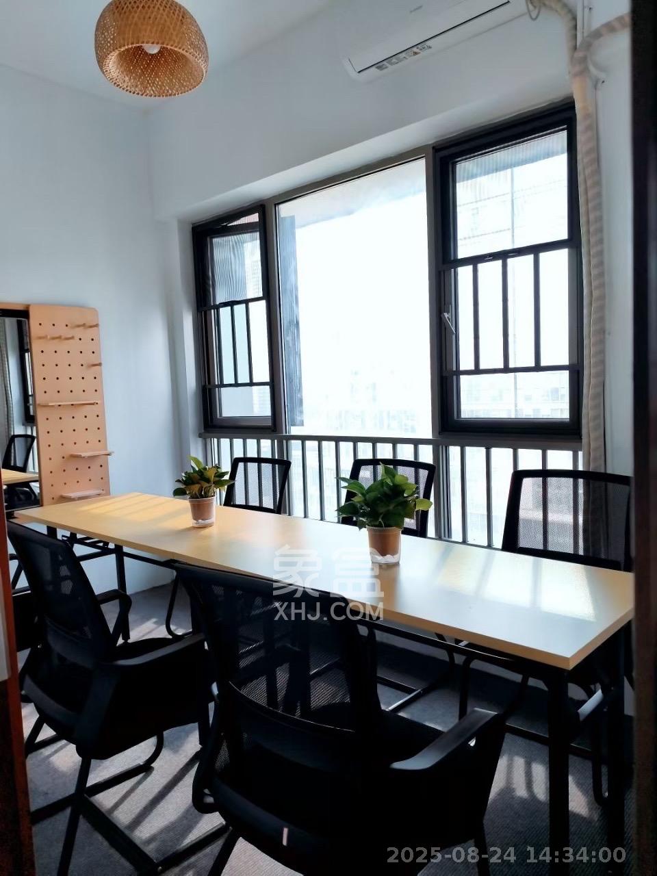 梅溪湖金茂湾  1室1厅1卫    7800.0元/月 梅溪湖金茂湾  1室1厅1卫    7800.0元/月室内图