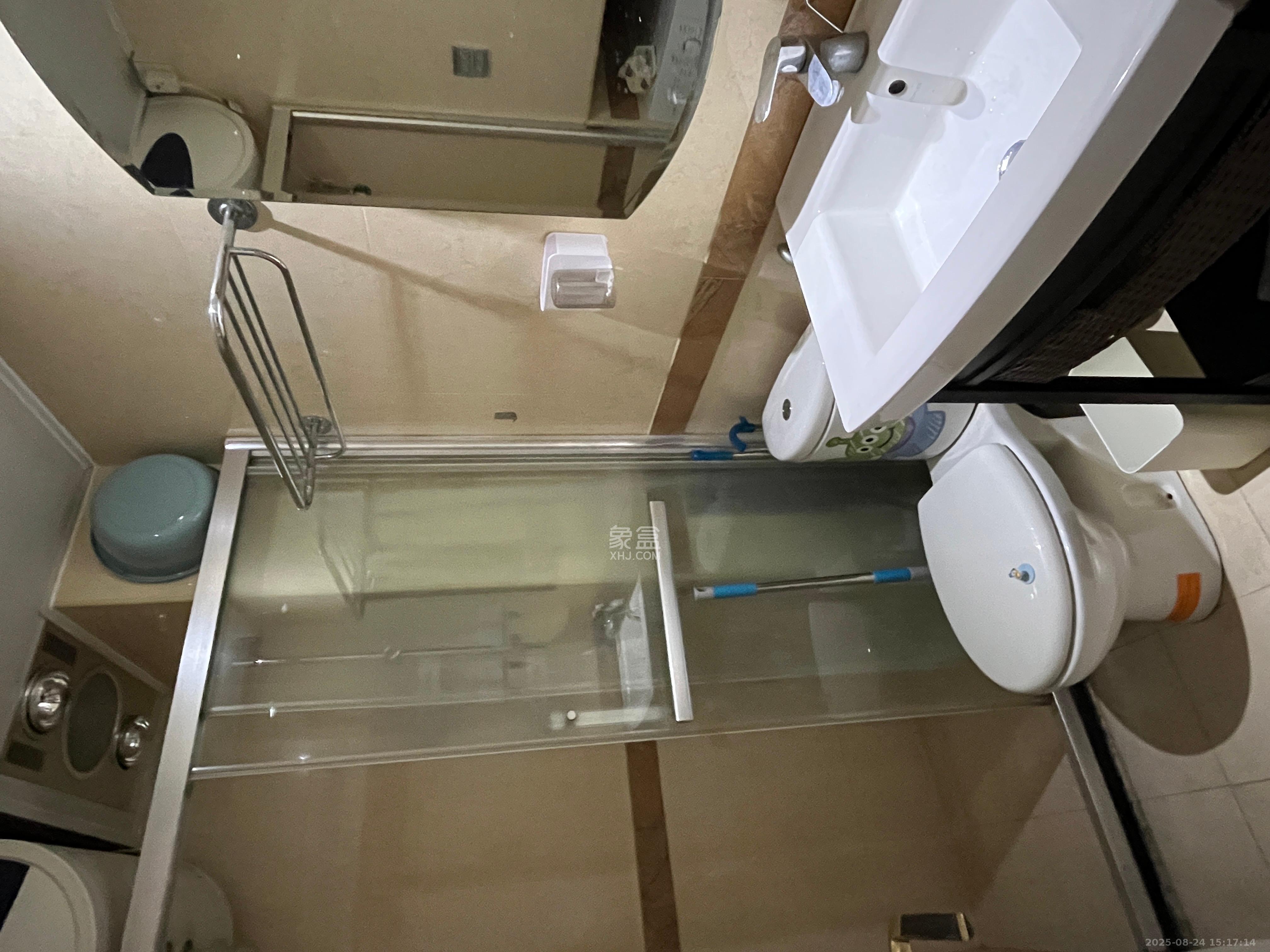 壹号公馆 1室1厅1卫 2300.0元/月 壹号公馆 1室1厅1卫 2300.0元/月室内图