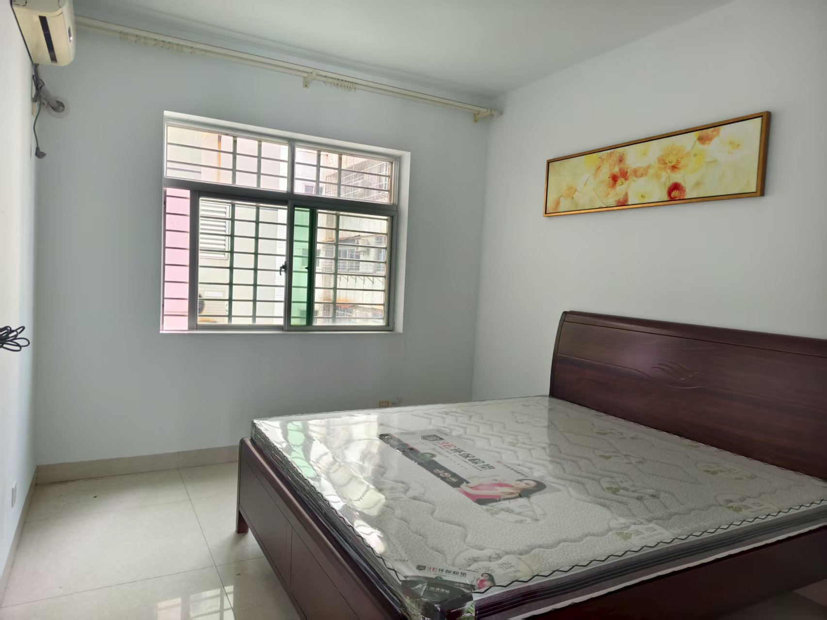 省琼剧院职工宿舍 3室2厅2卫 2200.0元/月 省琼剧院职工宿舍 3室2厅2卫 2200.0元/月室内图