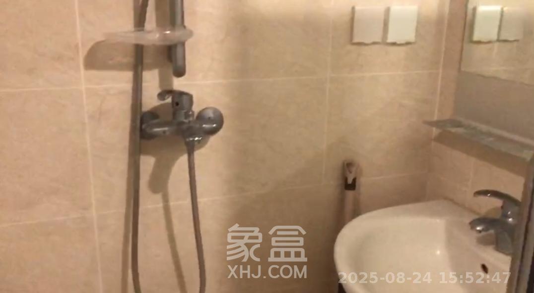 万科金域缇香  1室1厅1卫    1400.0元/月 万科金域缇香  1室1厅1卫    1400.0元/月室内图