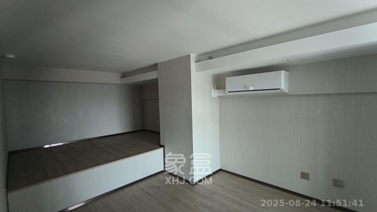 华远华时代  4室1厅2卫    5000.0元/月室内图