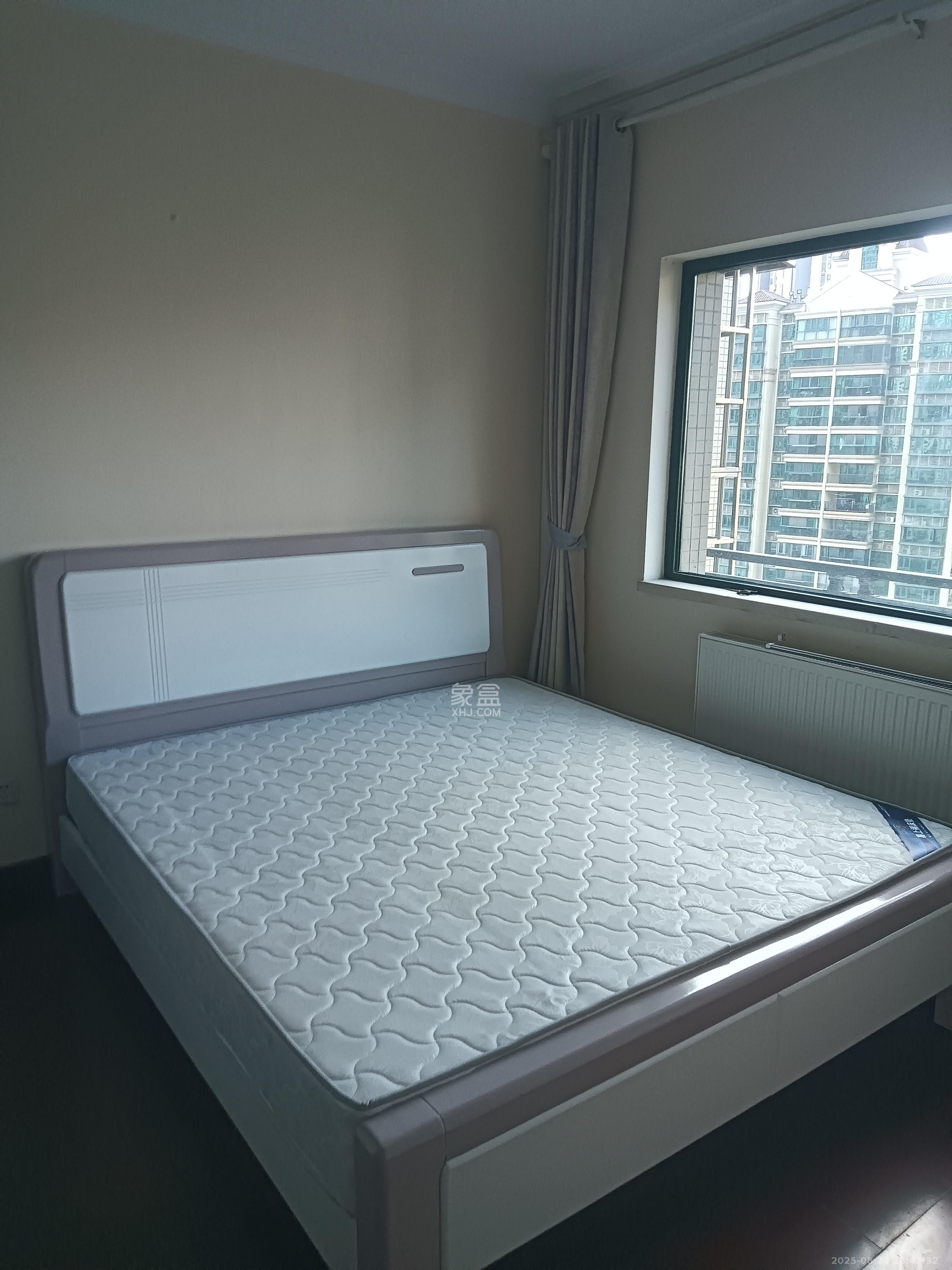恒大雅苑  3室2厅2卫   3000.00元/月室内图