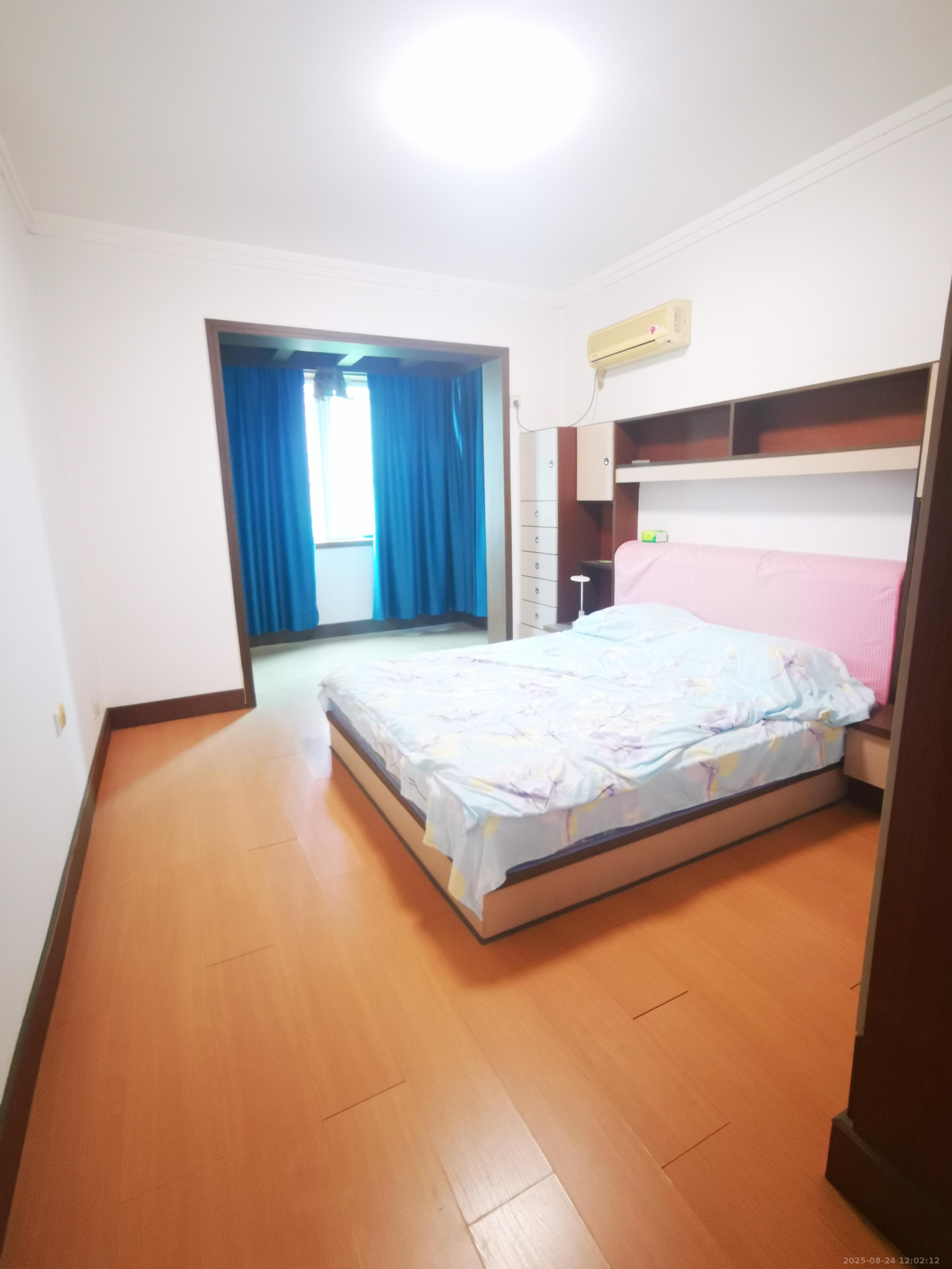 金蕾苑 3室2厅2卫 2600.0元/月 金蕾苑 3室2厅2卫 2600.0元/月室内图