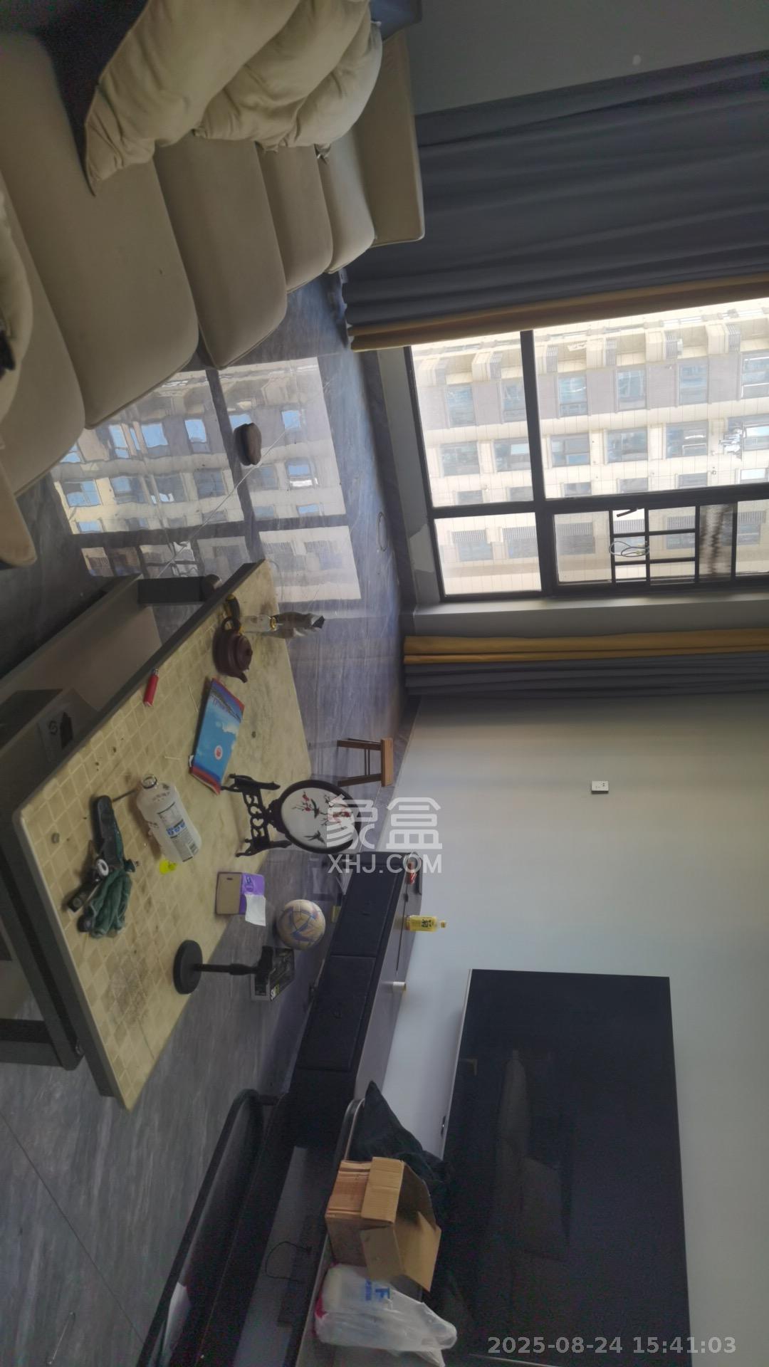 保利西海岸A区 4室2厅2卫 4200.0元/月 保利西海岸A区 4室2厅2卫 4200.0元/月室内图