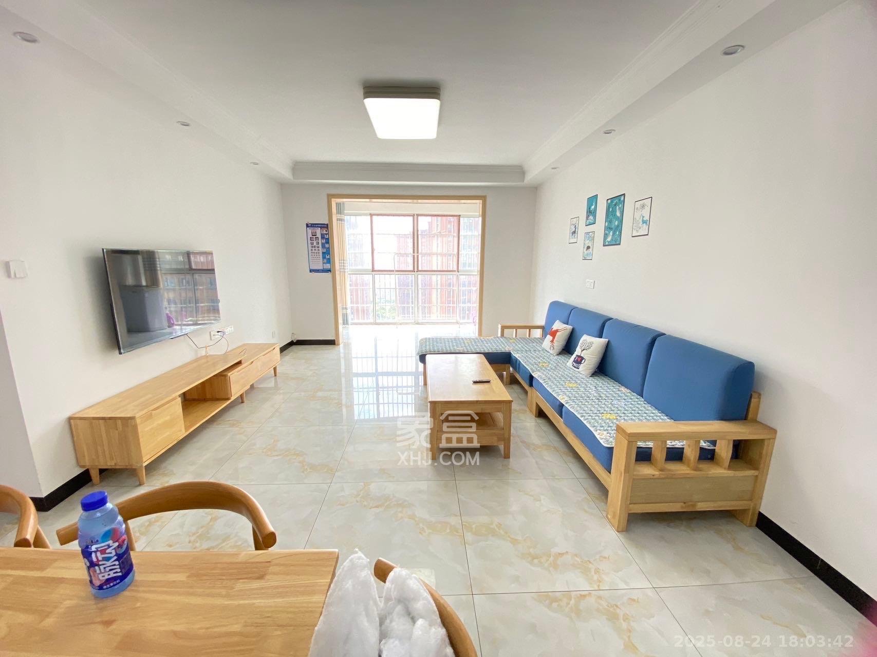 明天一城 2室2厅1卫 1800.0元/月 明天一城 2室2厅1卫 1800.0元/月室内图