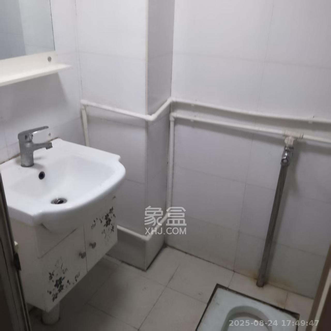 白沙晶城 1室1厅1卫 1350.0元/月 白沙晶城 1室1厅1卫 1350.0元/月室内图