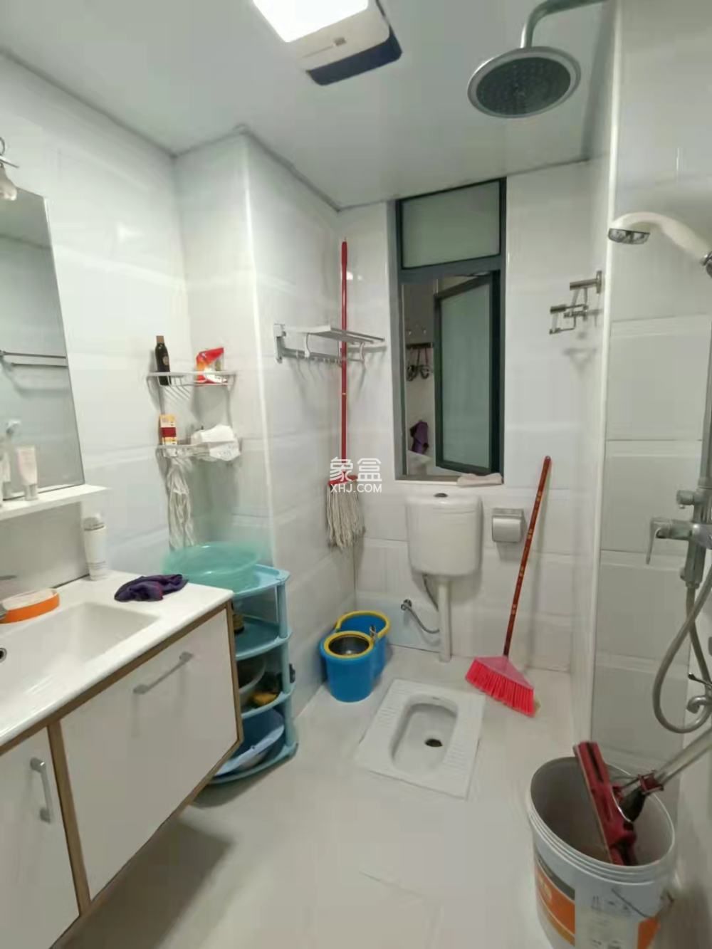 愉景湾东域  3室2厅1卫   1800.00元/月室内图