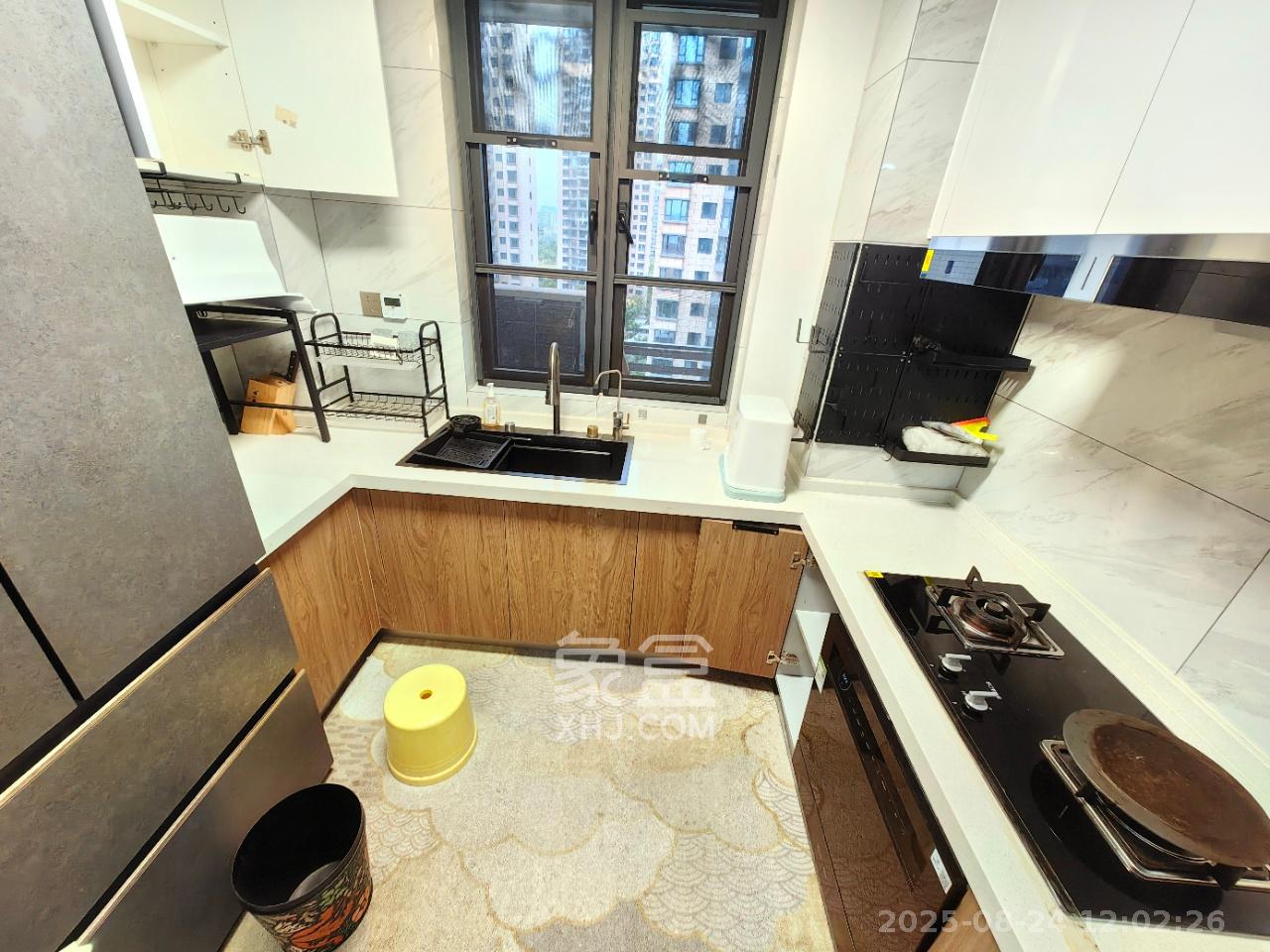 梦想新天地 3室2厅2卫 4100.0元/月 梦想新天地 3室2厅2卫 4100.0元/月室内图